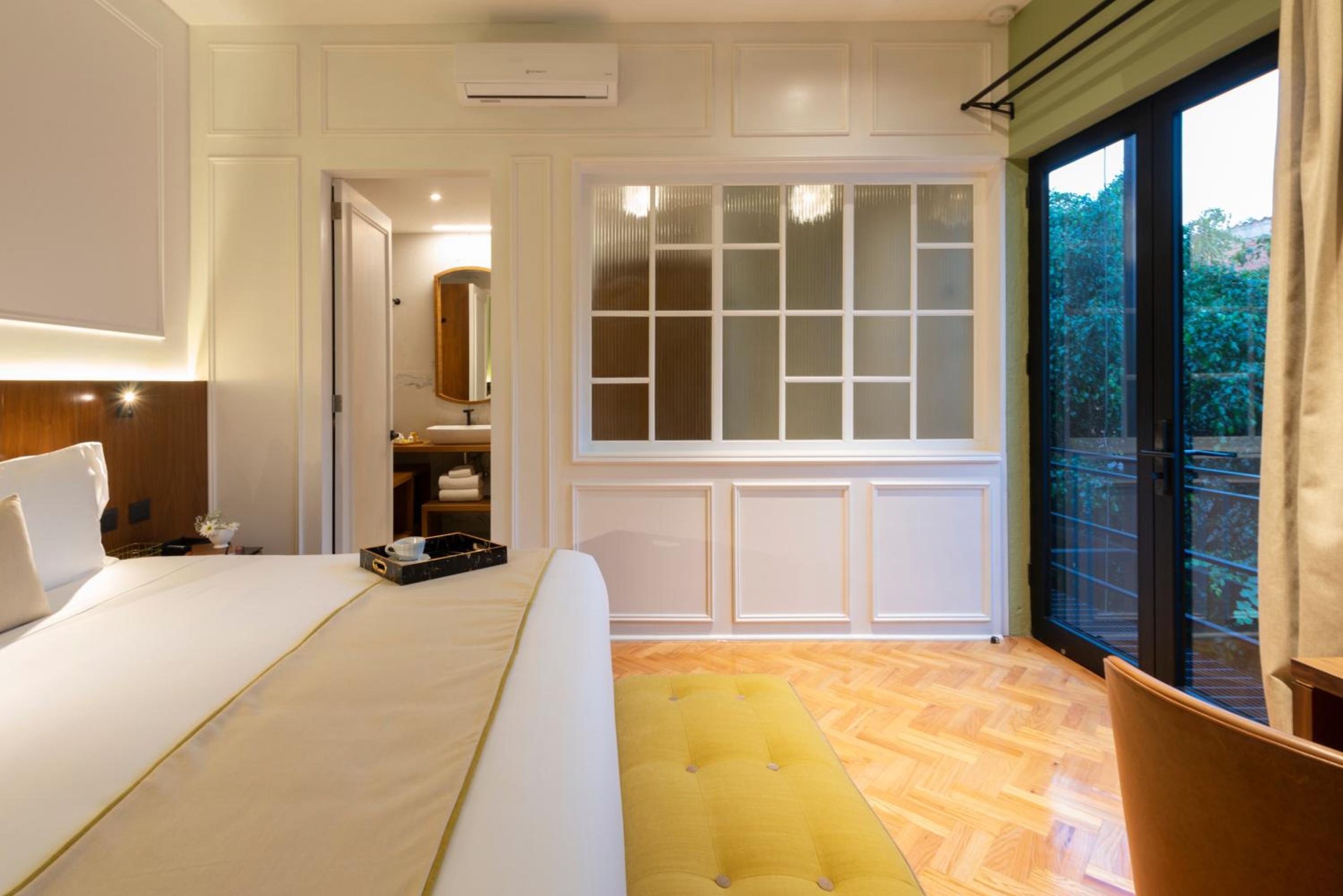 Suite Junior de Lujo — 8
