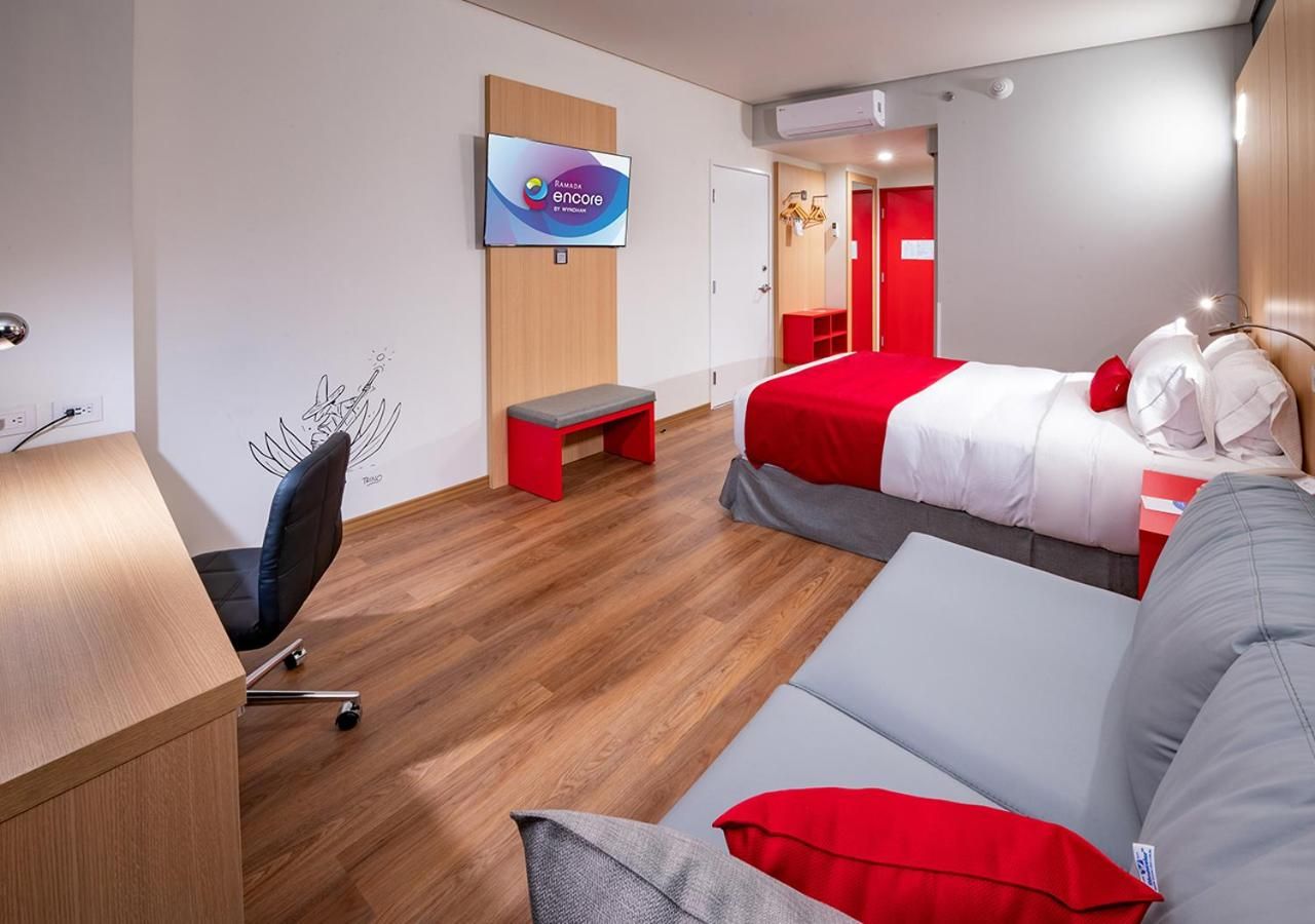 1 habitación accesible con cama queen, ducha con acceso para silla de ruedas, para no fumadores. — 4