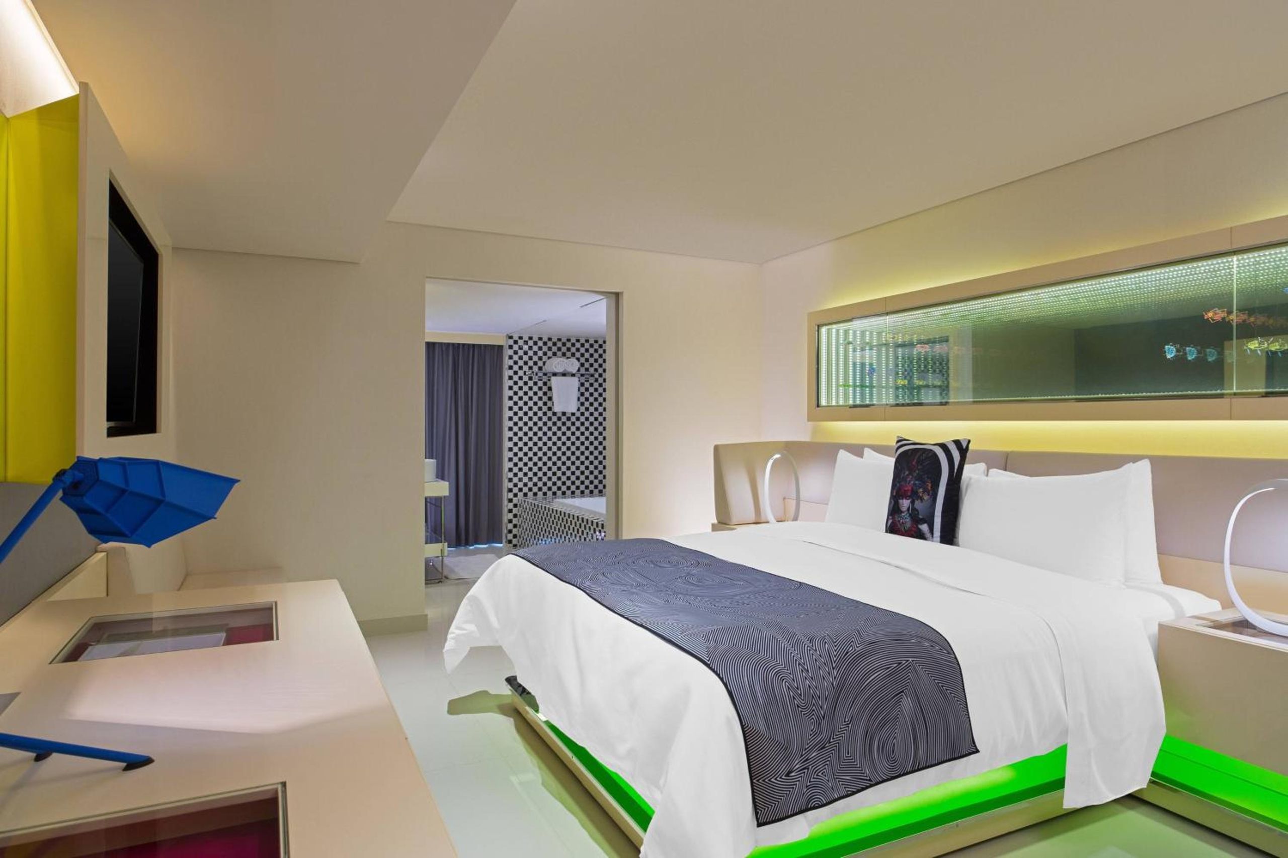 Esquina Genial, Suite de 1 habitación, 1 cama King, vista a la ciudad, habitación en la esquina