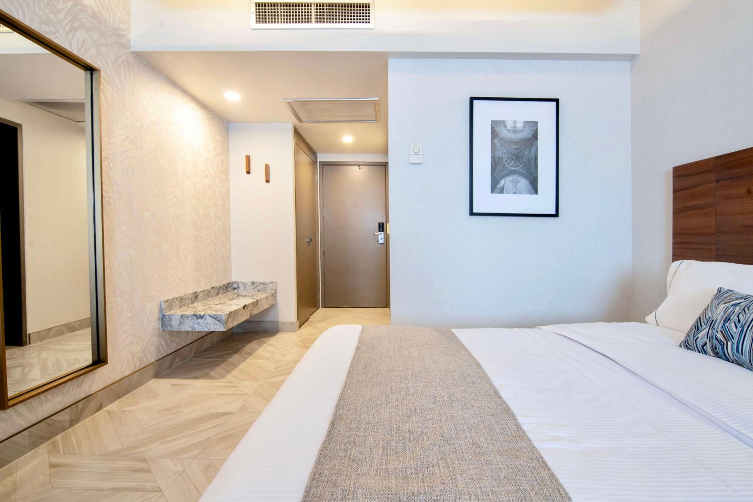Habitación Doble con Dos Camas Dobles — 5