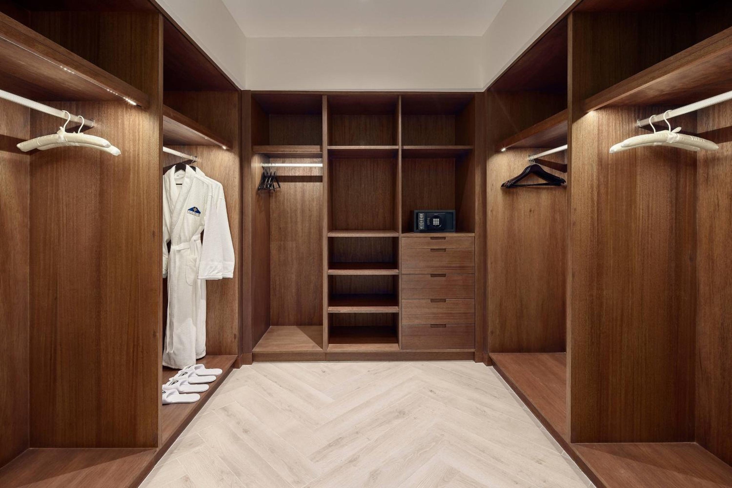 Suite Presidencial - Nivel Club — 6