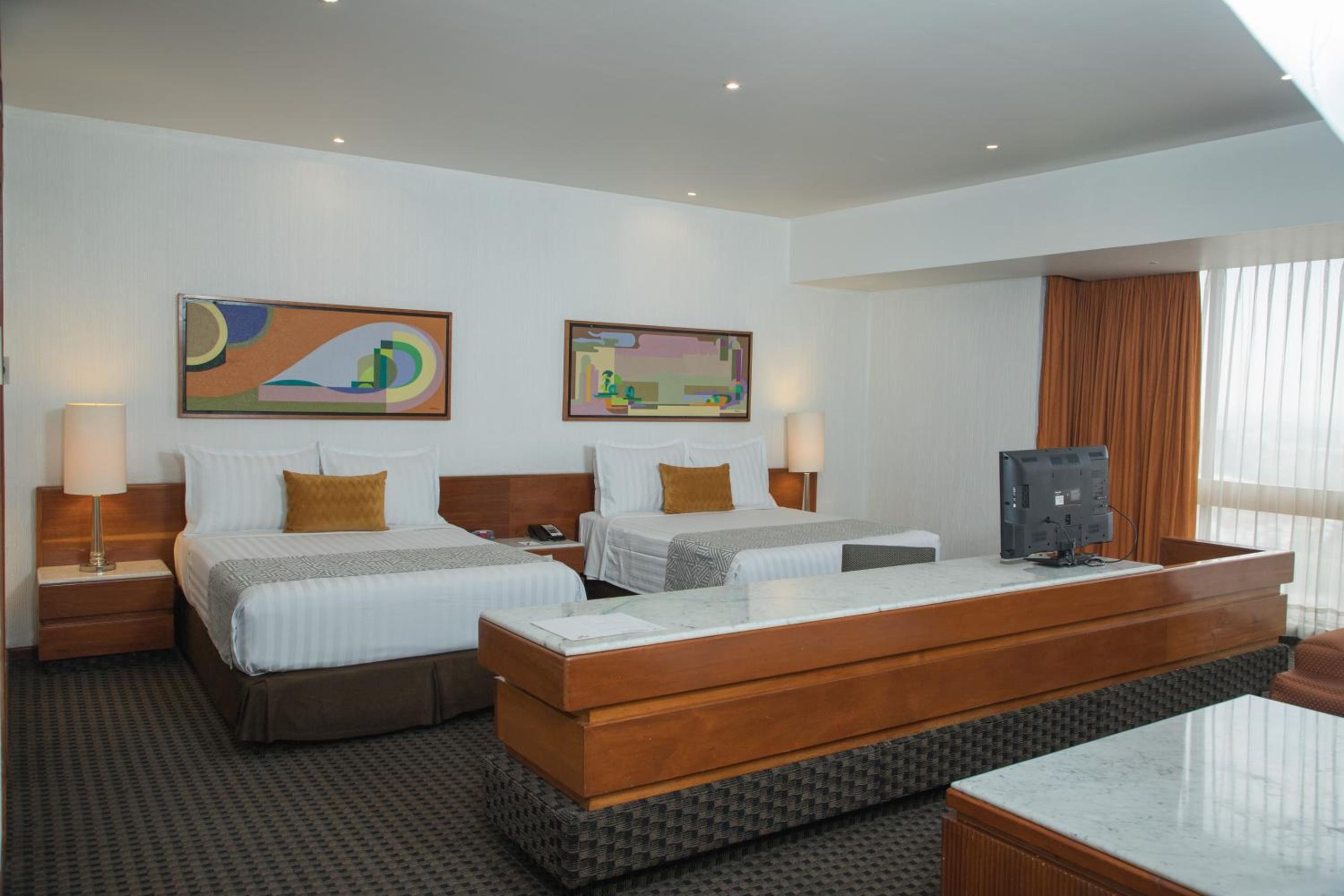Suite Deluxe con Bañera de Hidromasaje