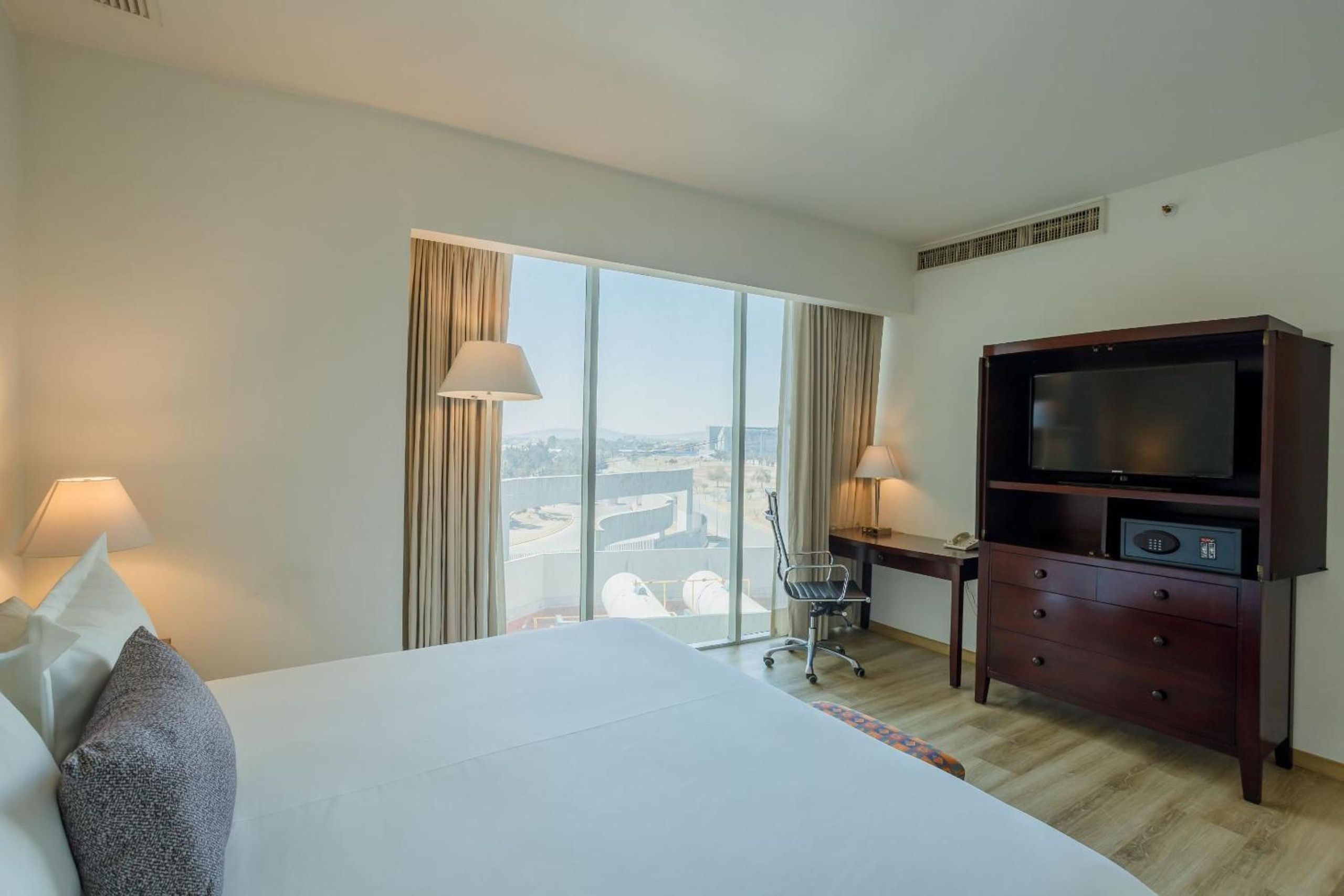 Suite Junior — 4