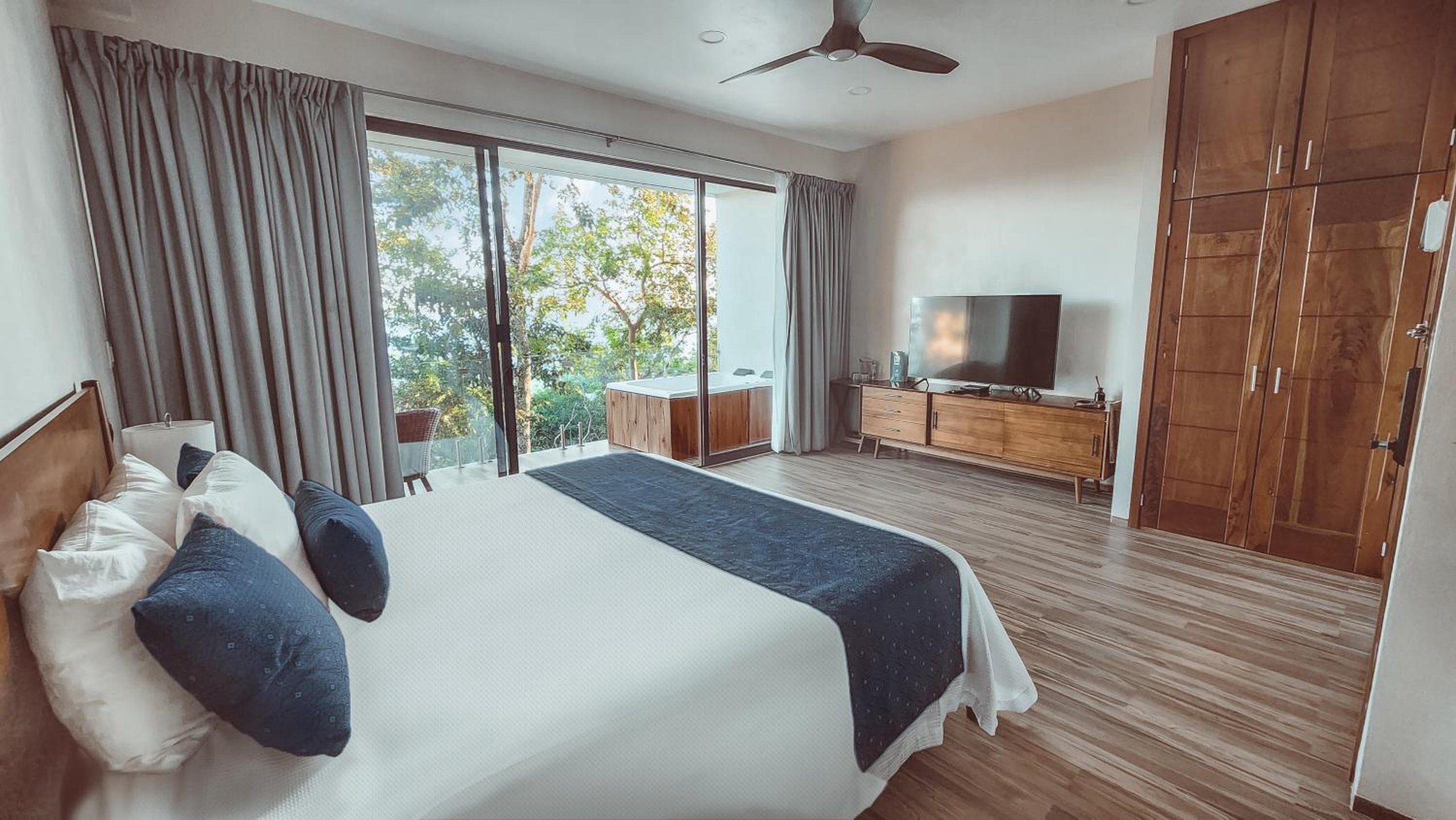Suite Deluxe King - Solo para adultos — 4