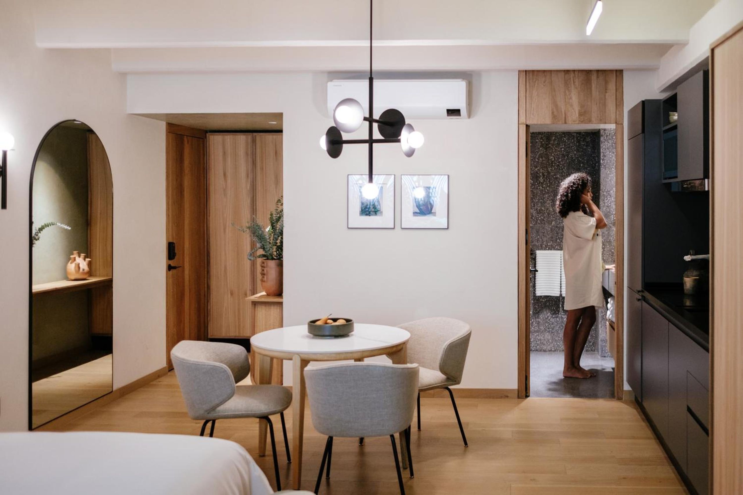 Estudio con Balcón — 2