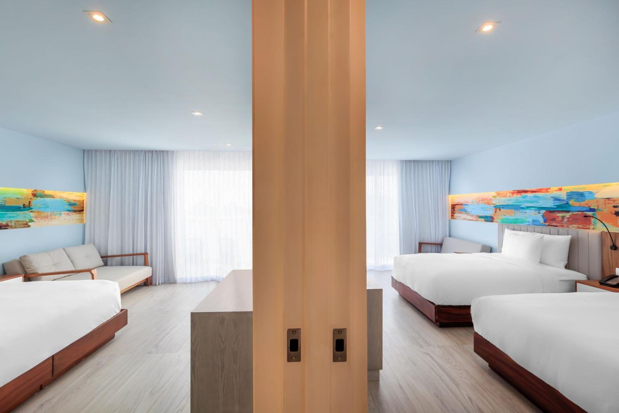 Habitación Deluxe King con Balcón y Vista al Mar — 5