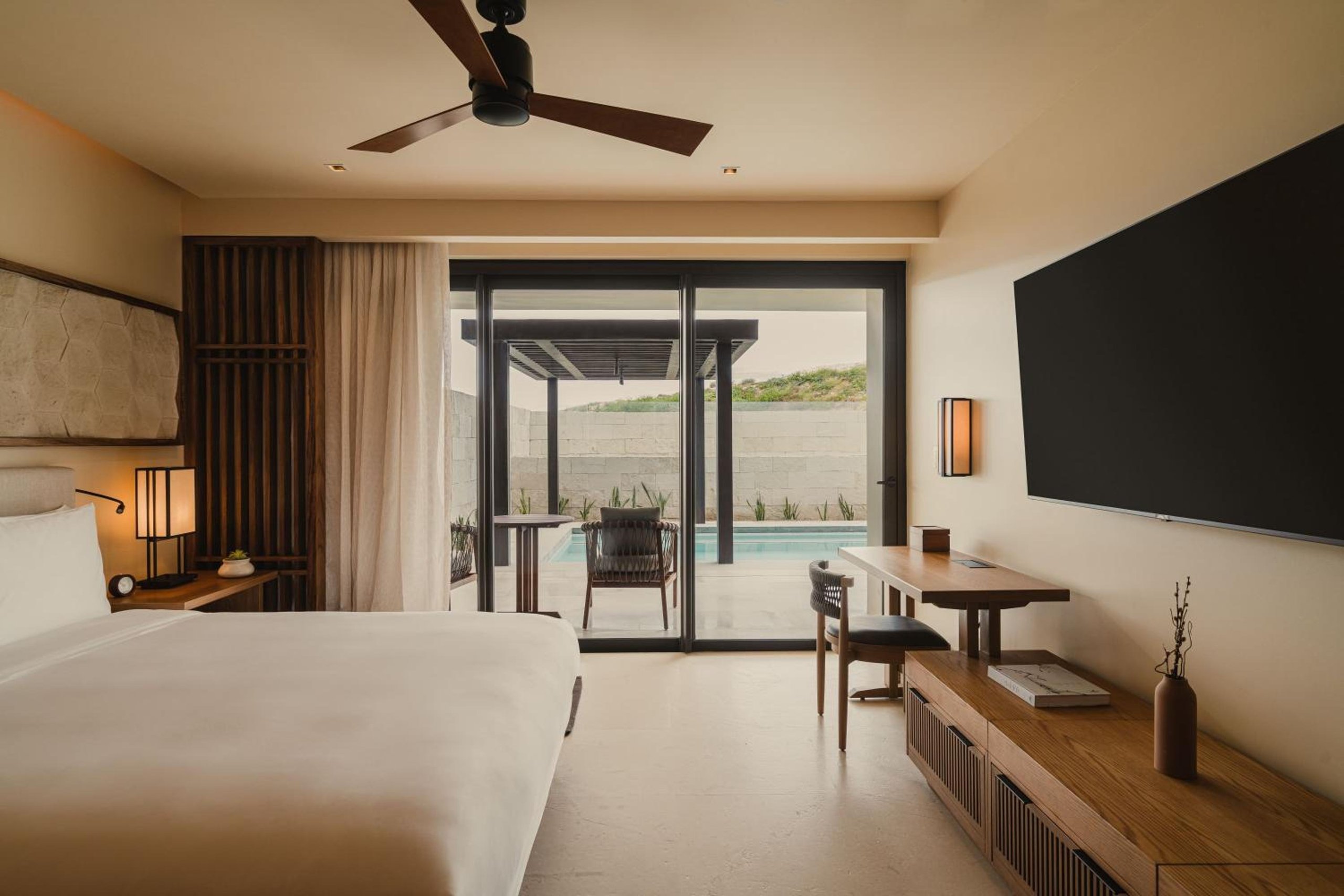 Asahi Dos Dormitorios con piscina en Nobu Residences