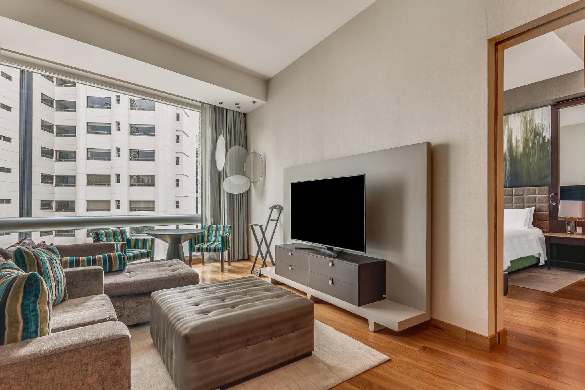 Suite Ejecutiva — 4