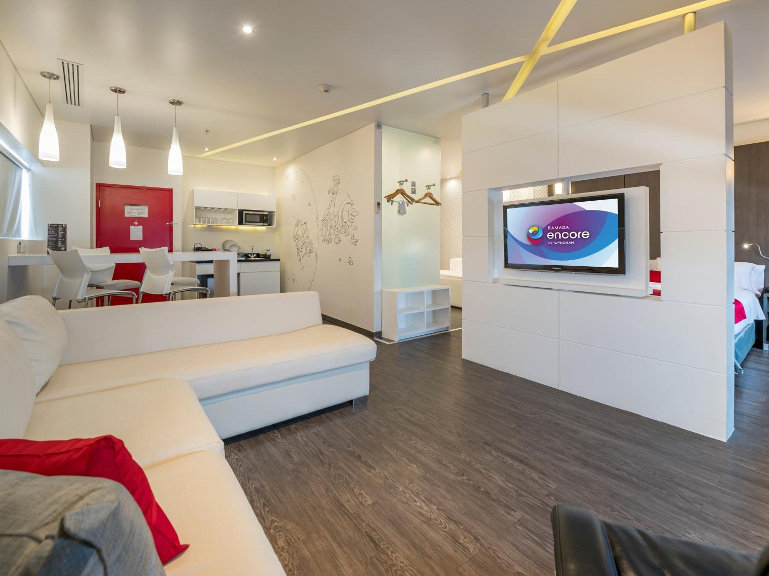 Suite King — 6