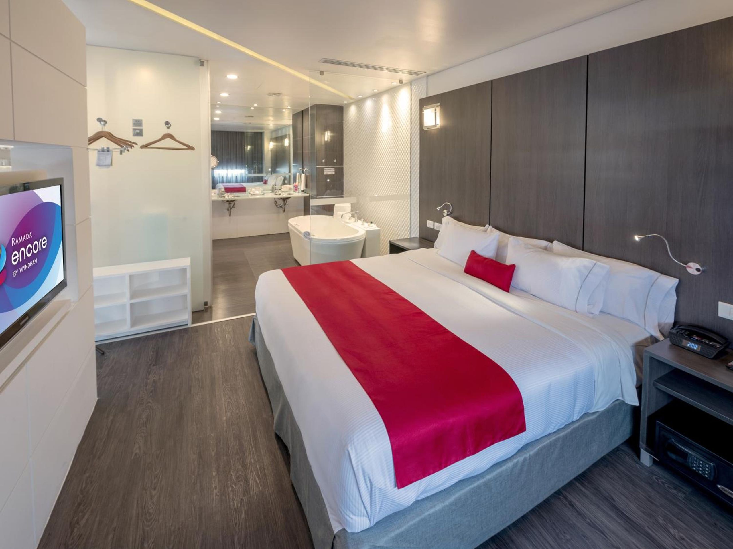Suite King