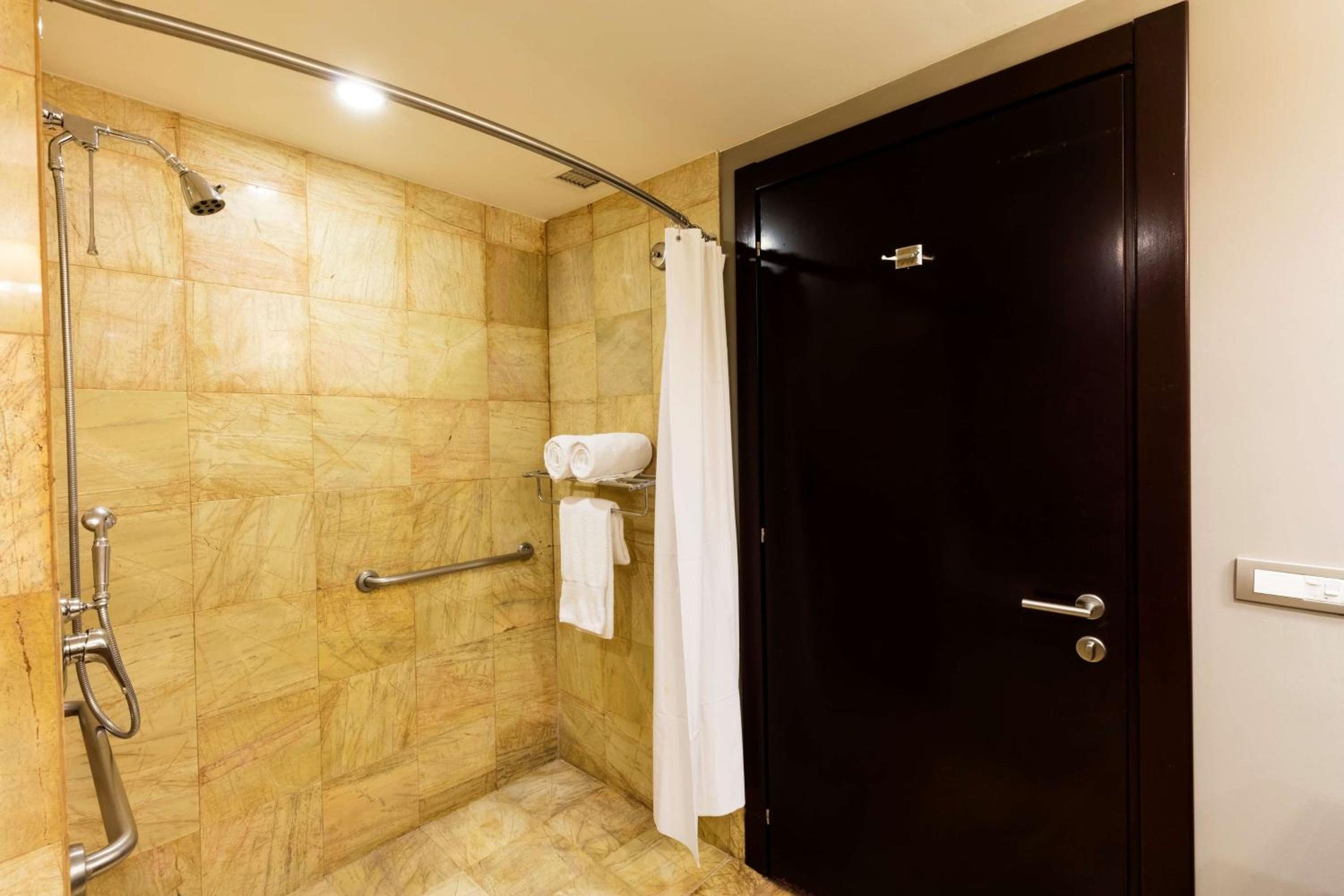 Habitación King - Acceso para discapacitados — 4