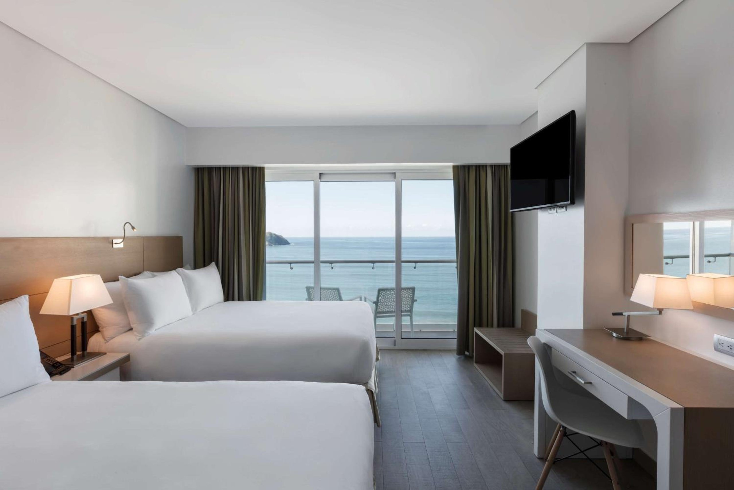 Habitación Doble Deluxe Frente al Mar