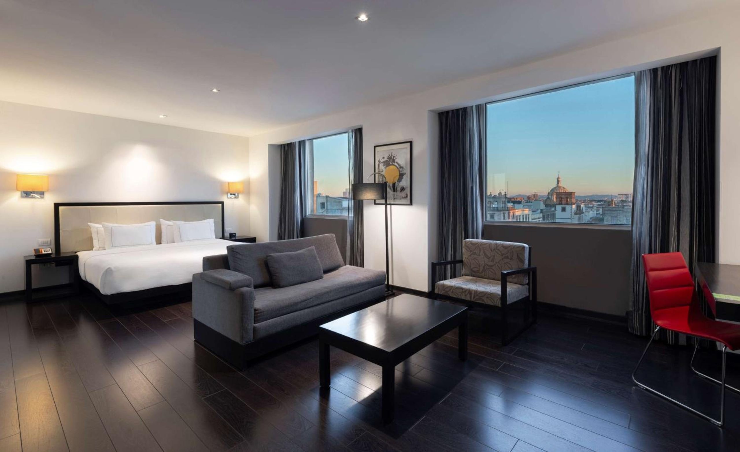Suite Junior King con Área de estar