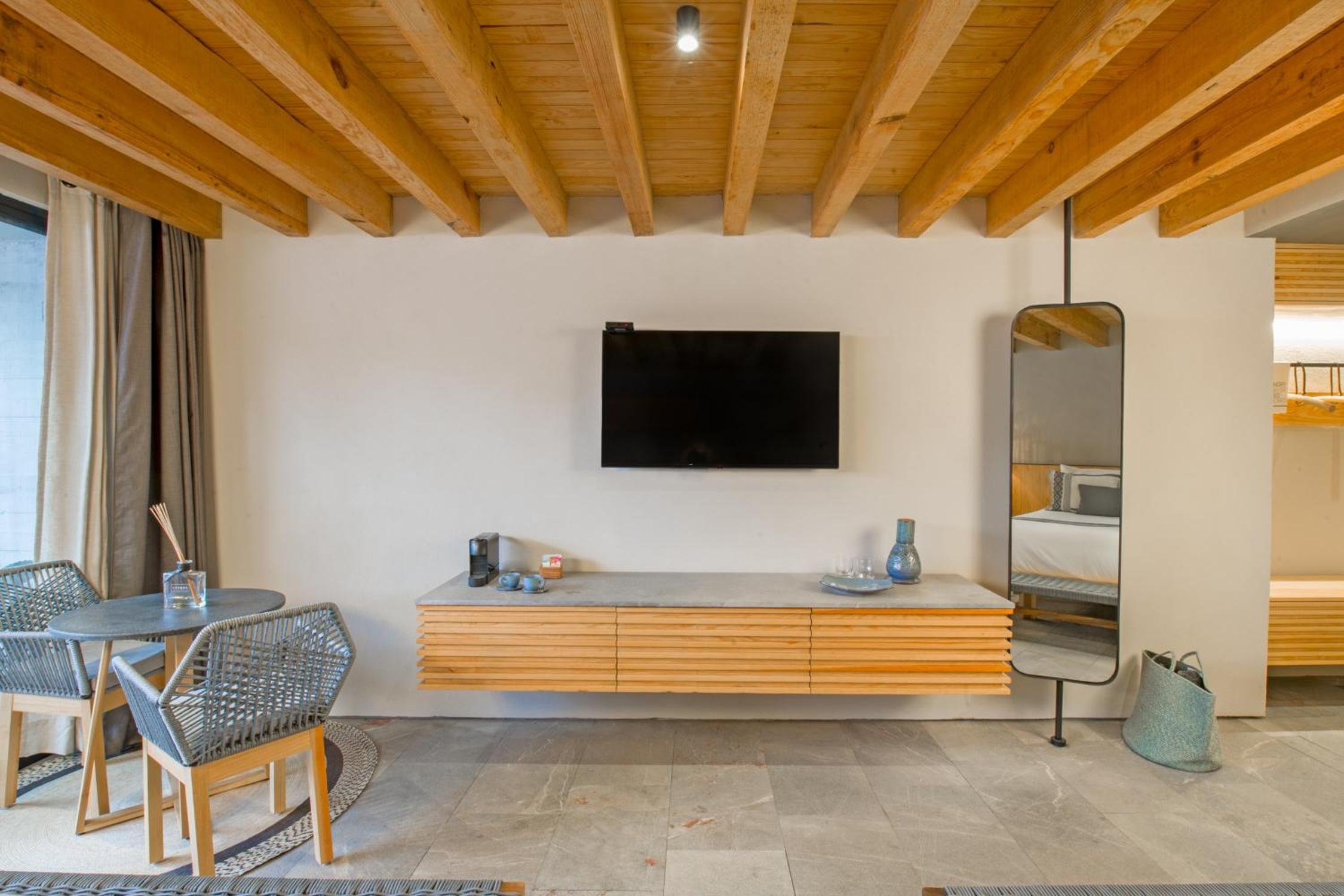 Habitación Doble con Vista a la Piscina — 2