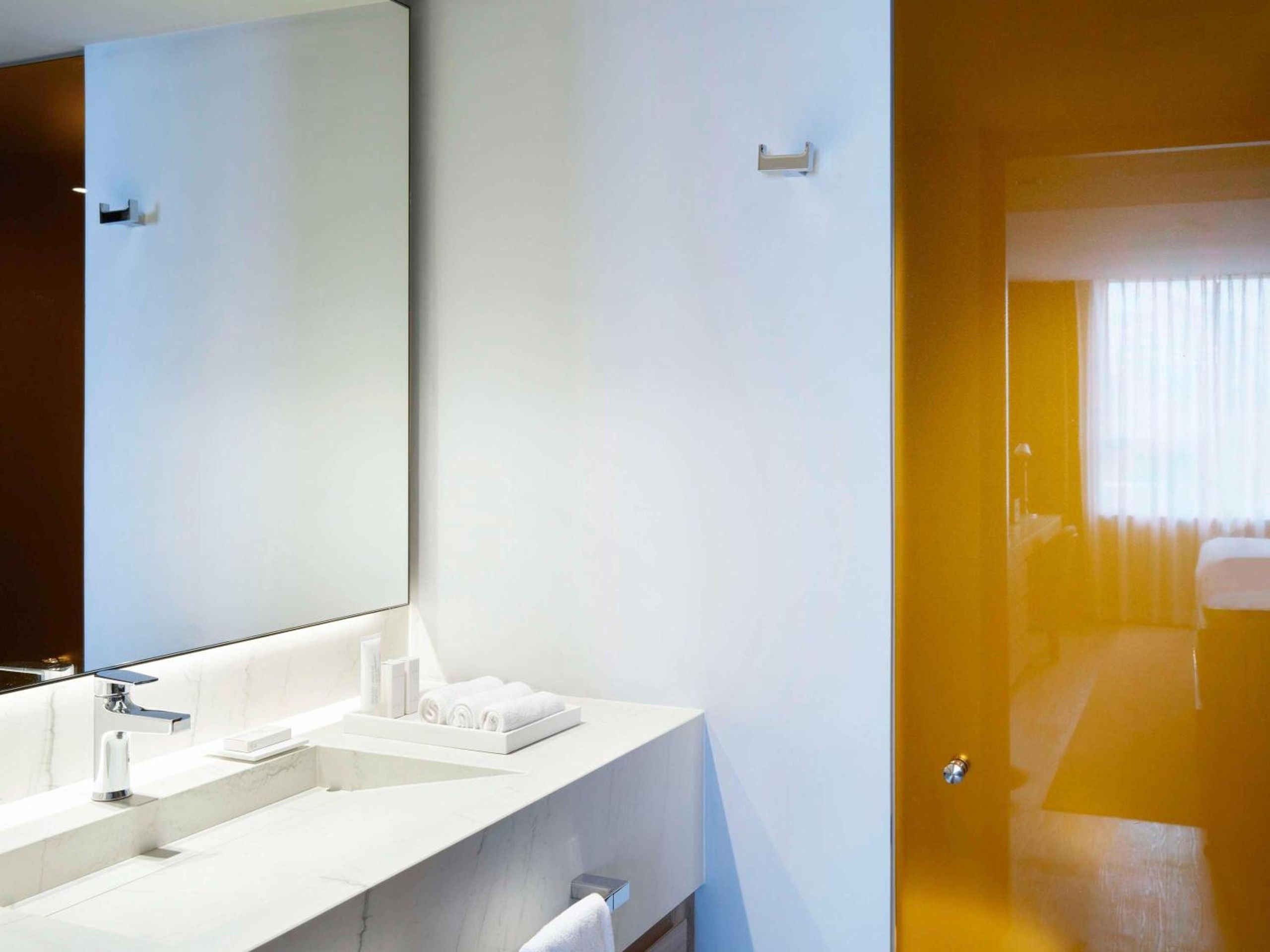 Habitación Estándar Doble con Dos Camas Dobles — 7