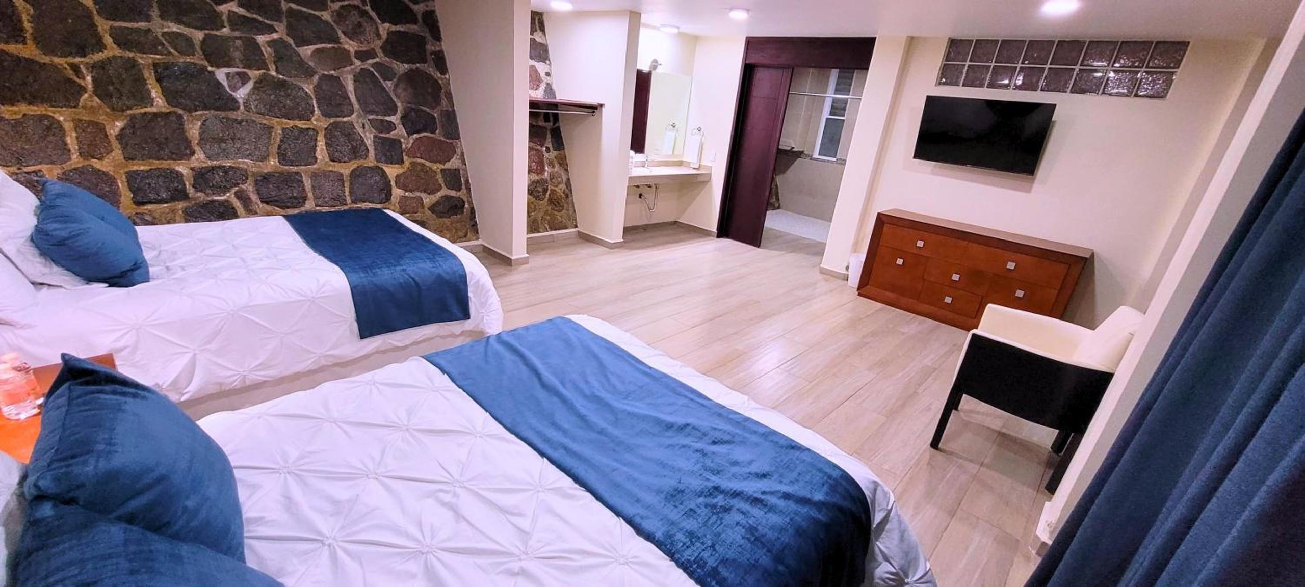 Habitación Doble - Acceso para personas con discapacidad — 2