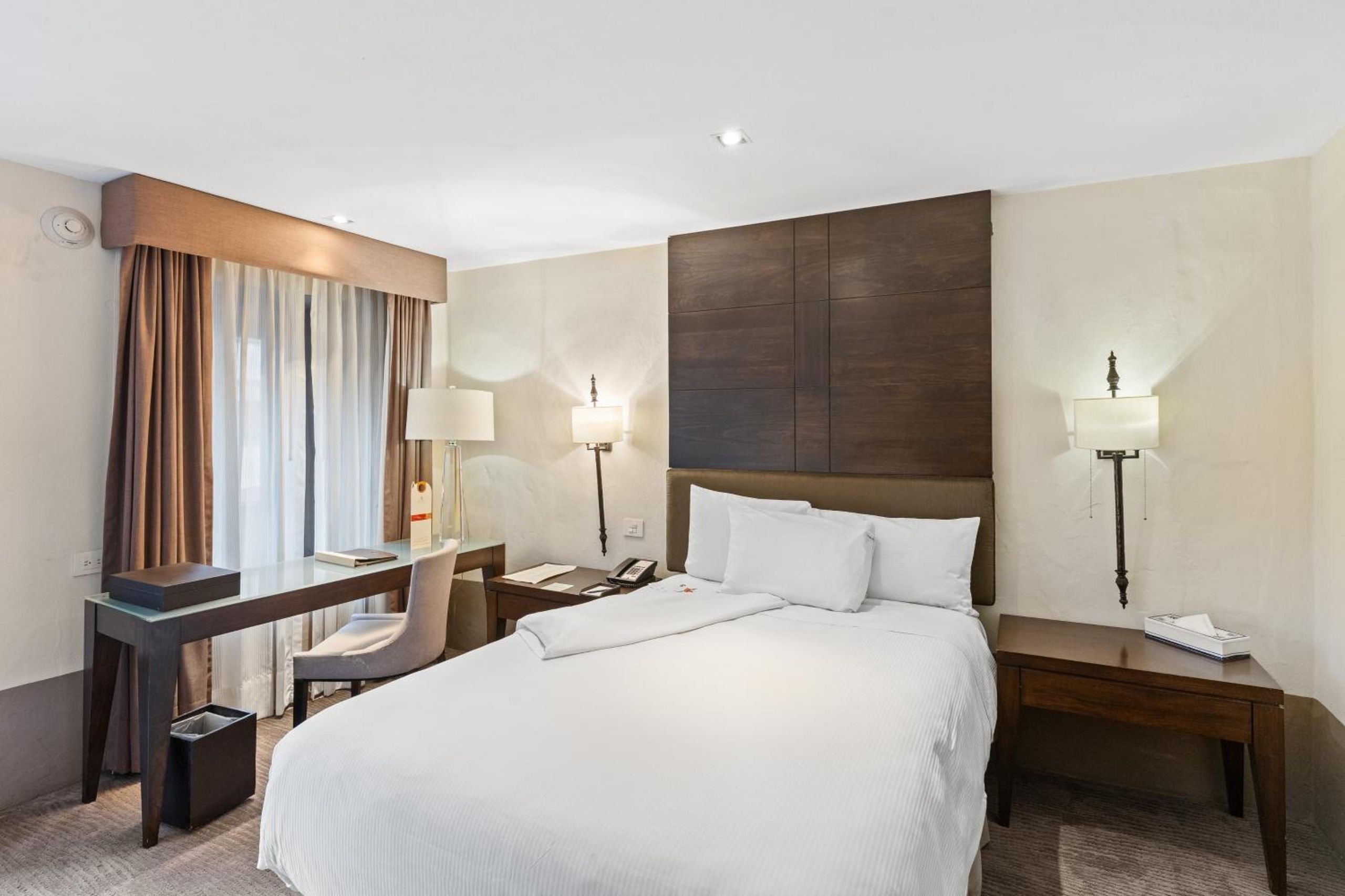Cama Doble de Novicias — 3