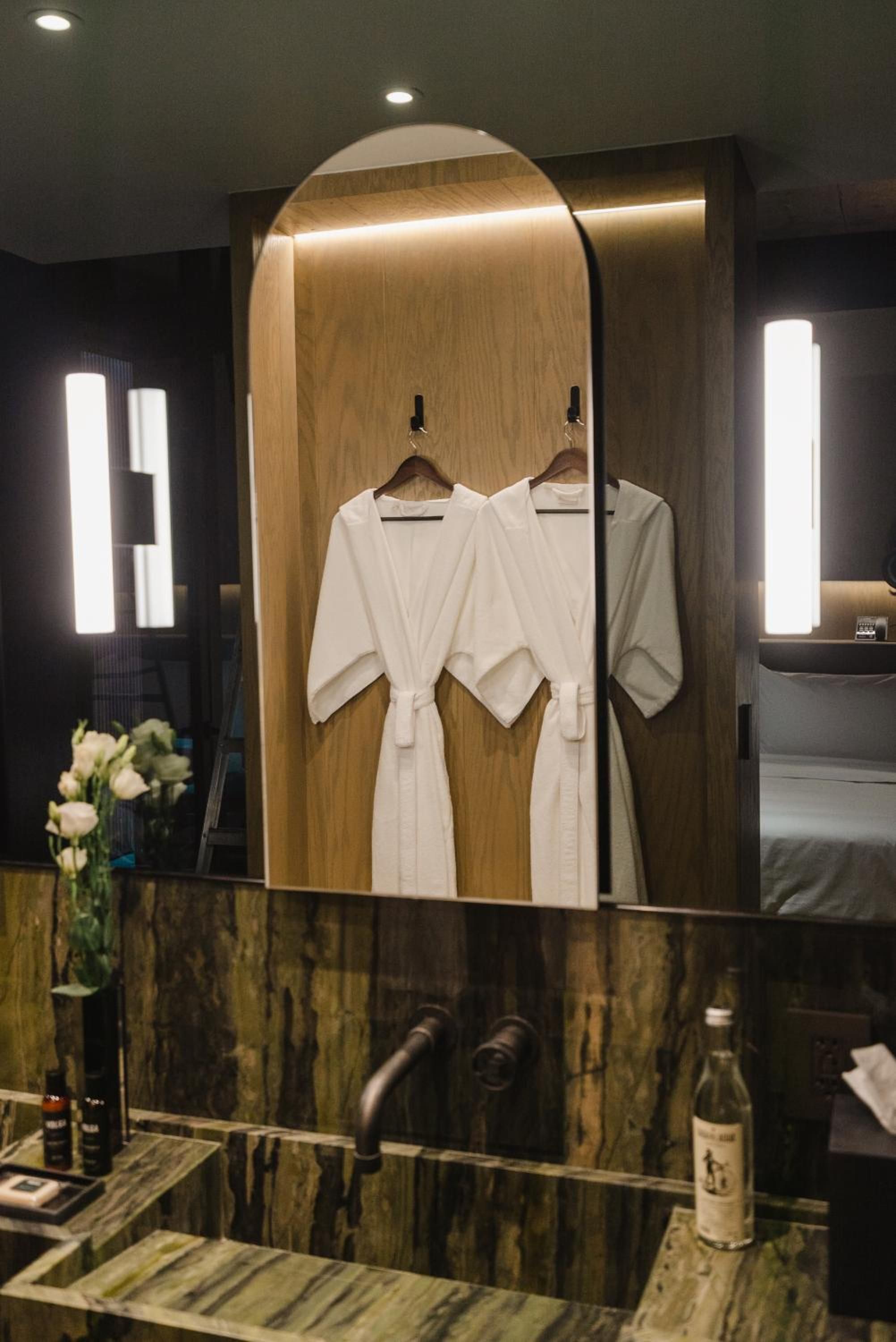 Habitación Doble Deluxe — 3