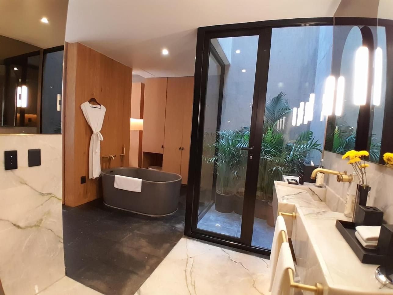 Suite de una habitación — 2