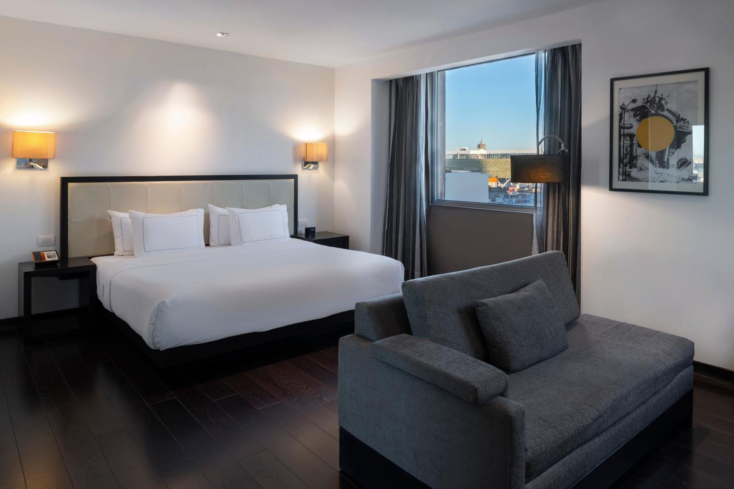 Suite Junior King con Área de estar — 5