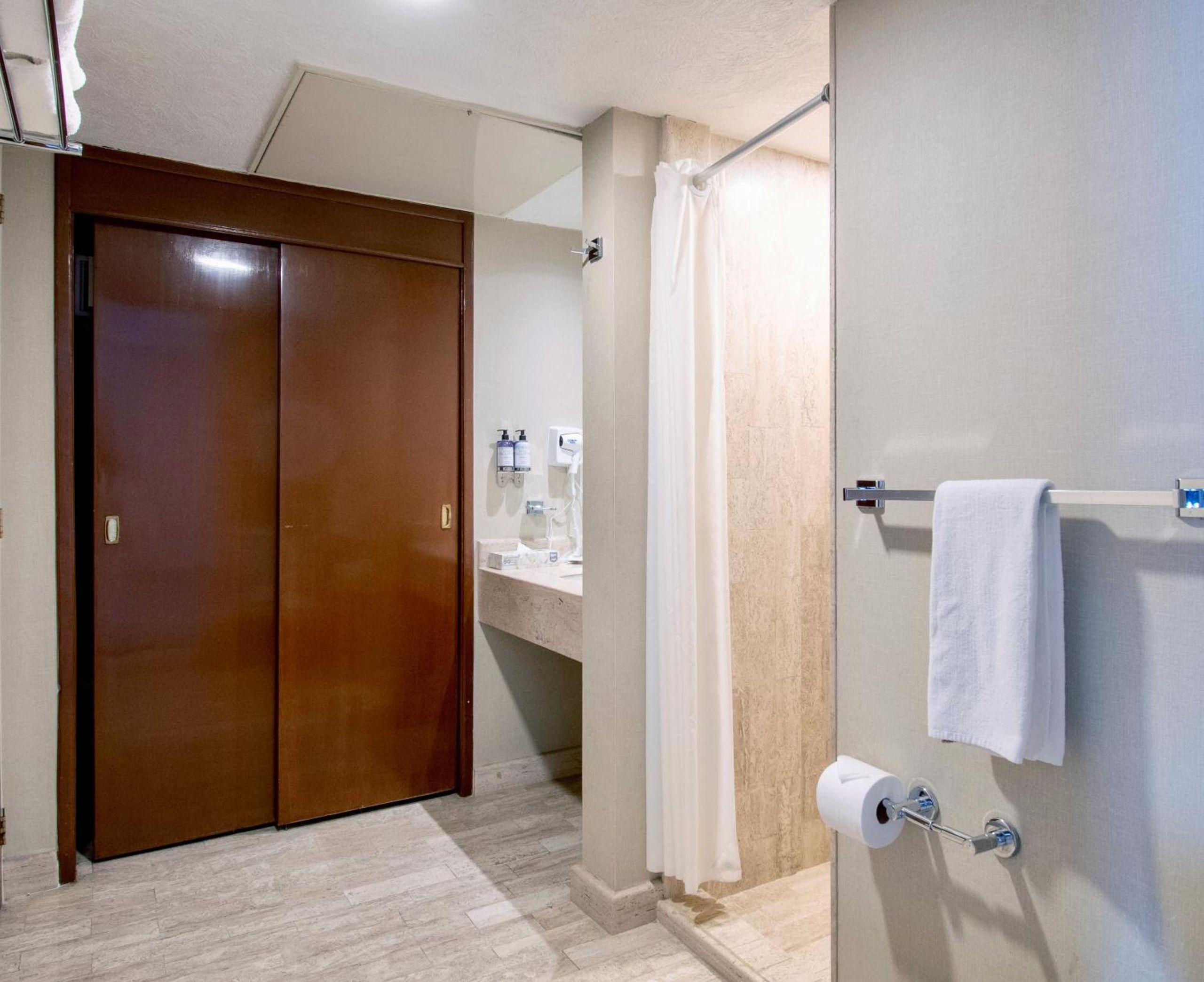 Habitación Doble Estándar — 6