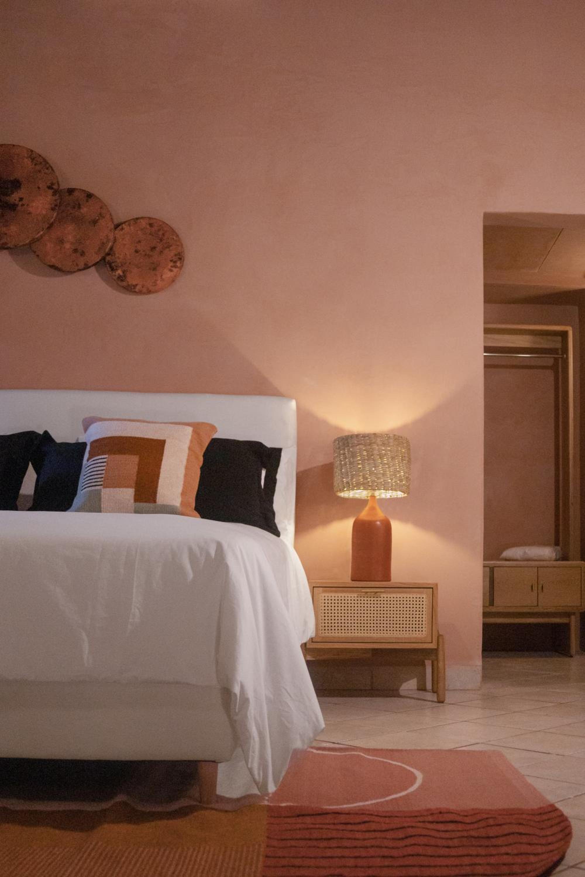 Suite Deluxe con cama Queen — 7