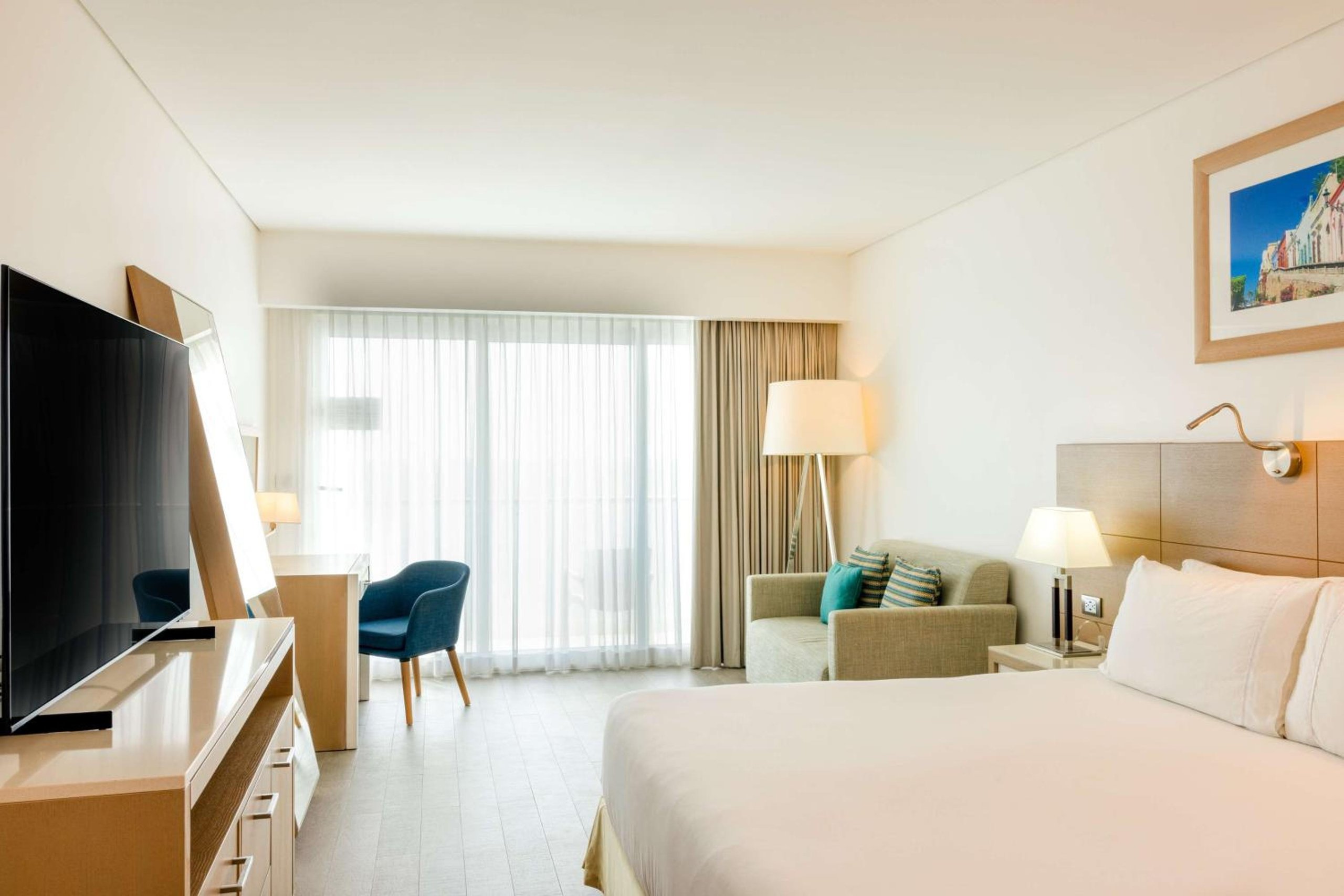 Suite Junior Queen con vista a la ciudad — 6