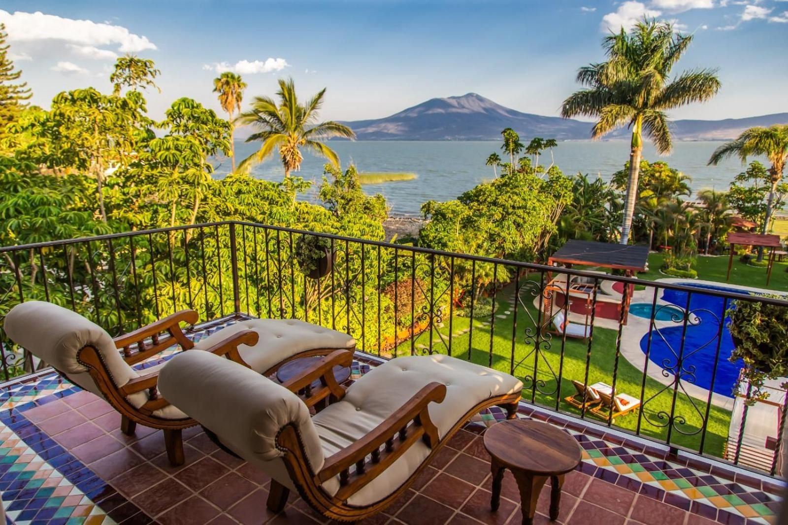 Suite con Jacuzzi — 4