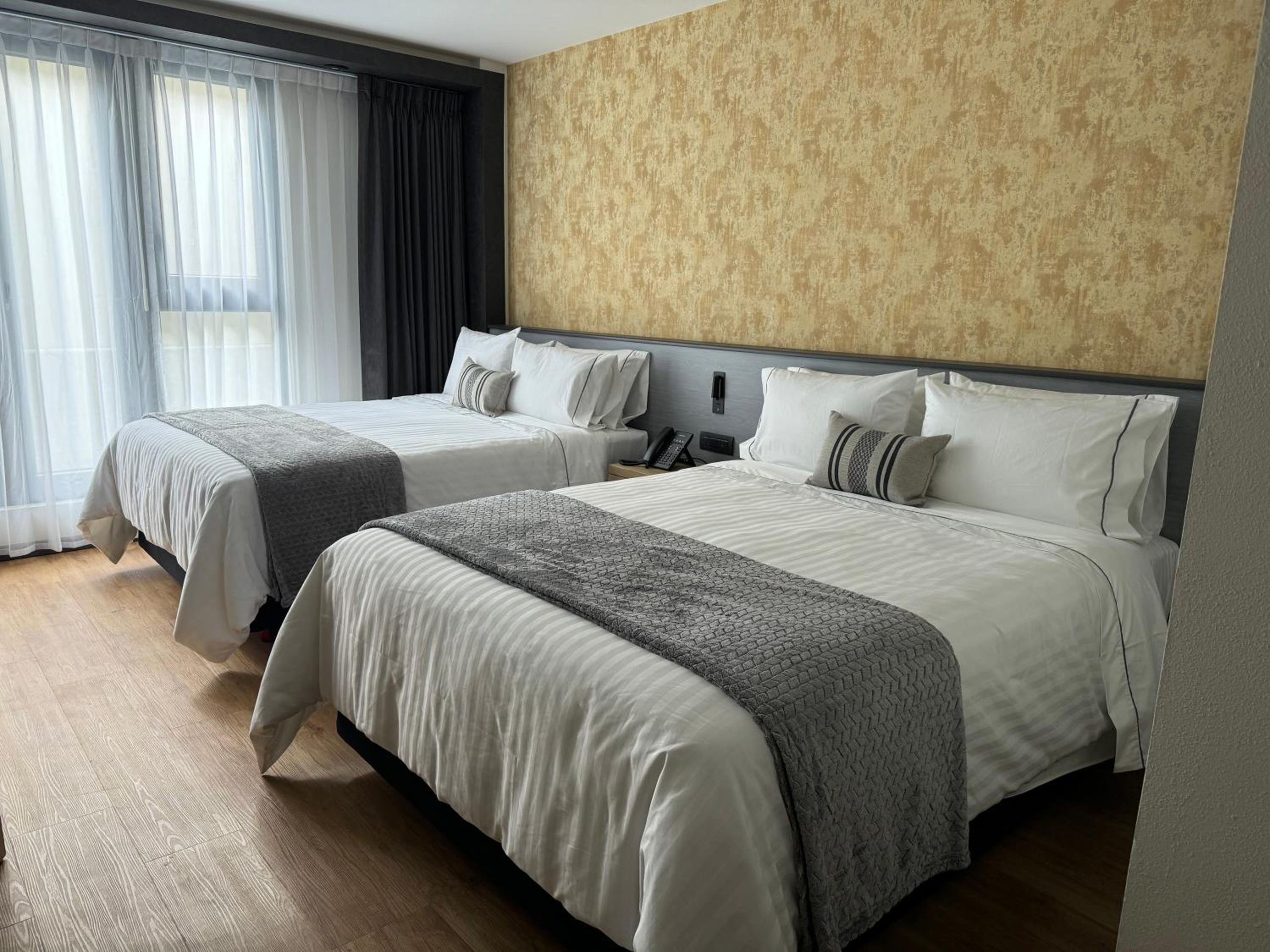 Habitación Doble Deluxe — 3