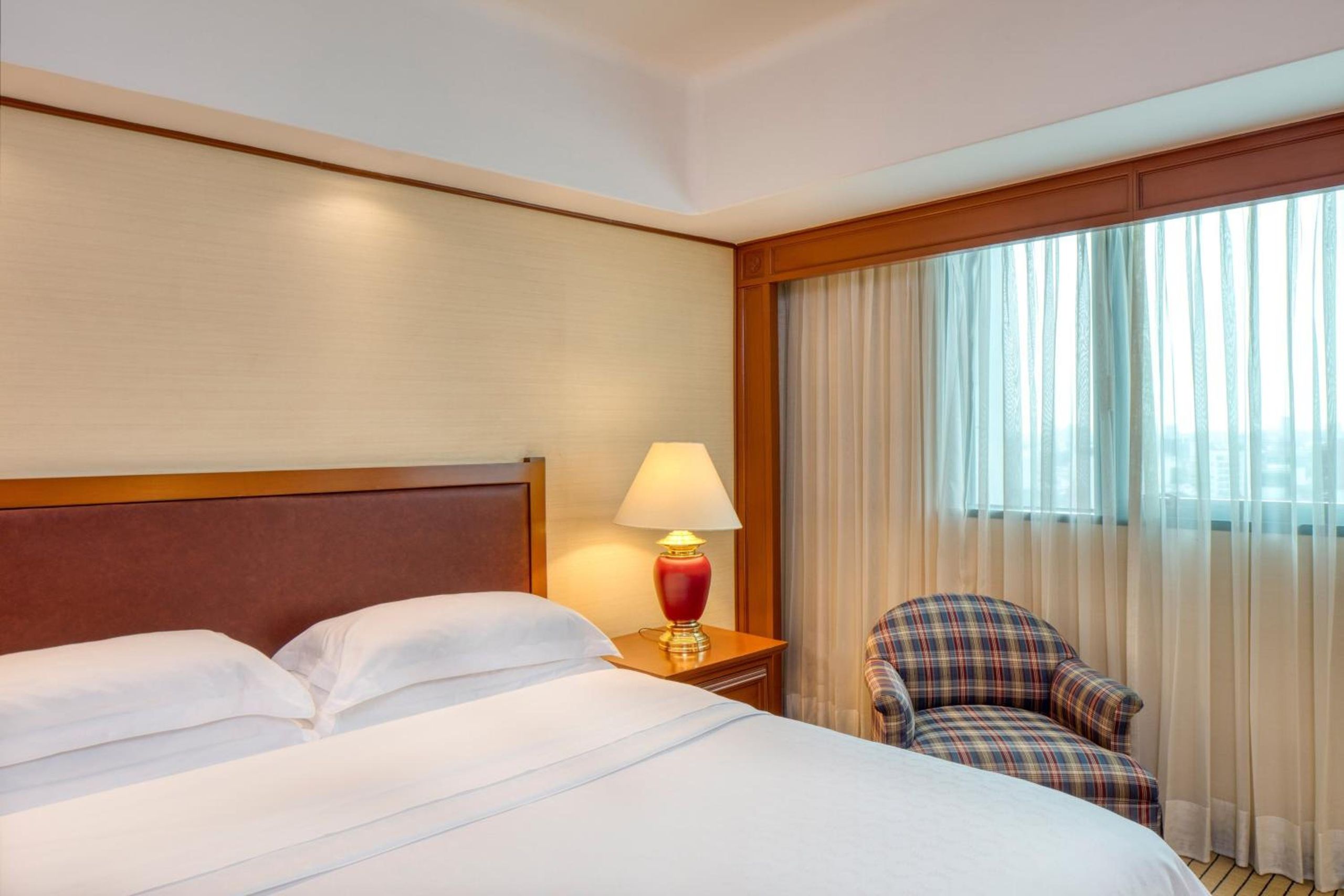 Sala clásica, habitación de huéspedes, 1 cama king, Torre Danubio — 4