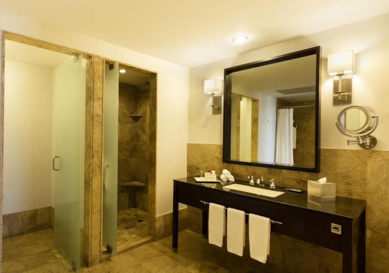 Habitación Doble Ejecutiva — 6