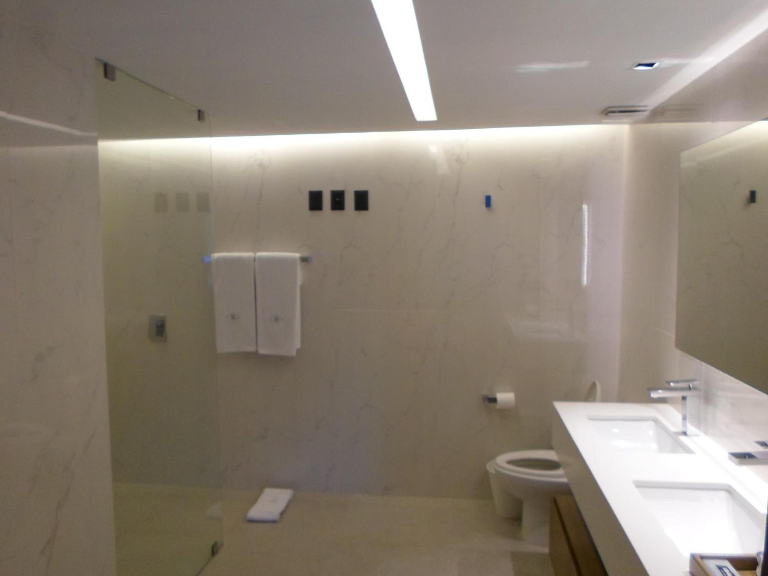 Suite King con Balcón — 2