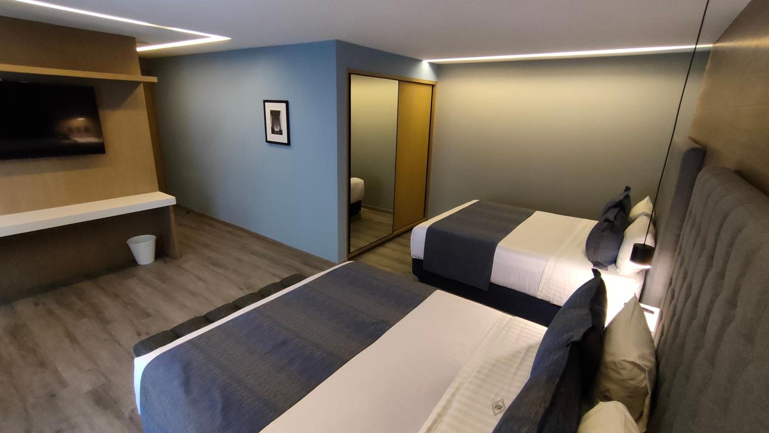 Suite Doble Estándar — 6