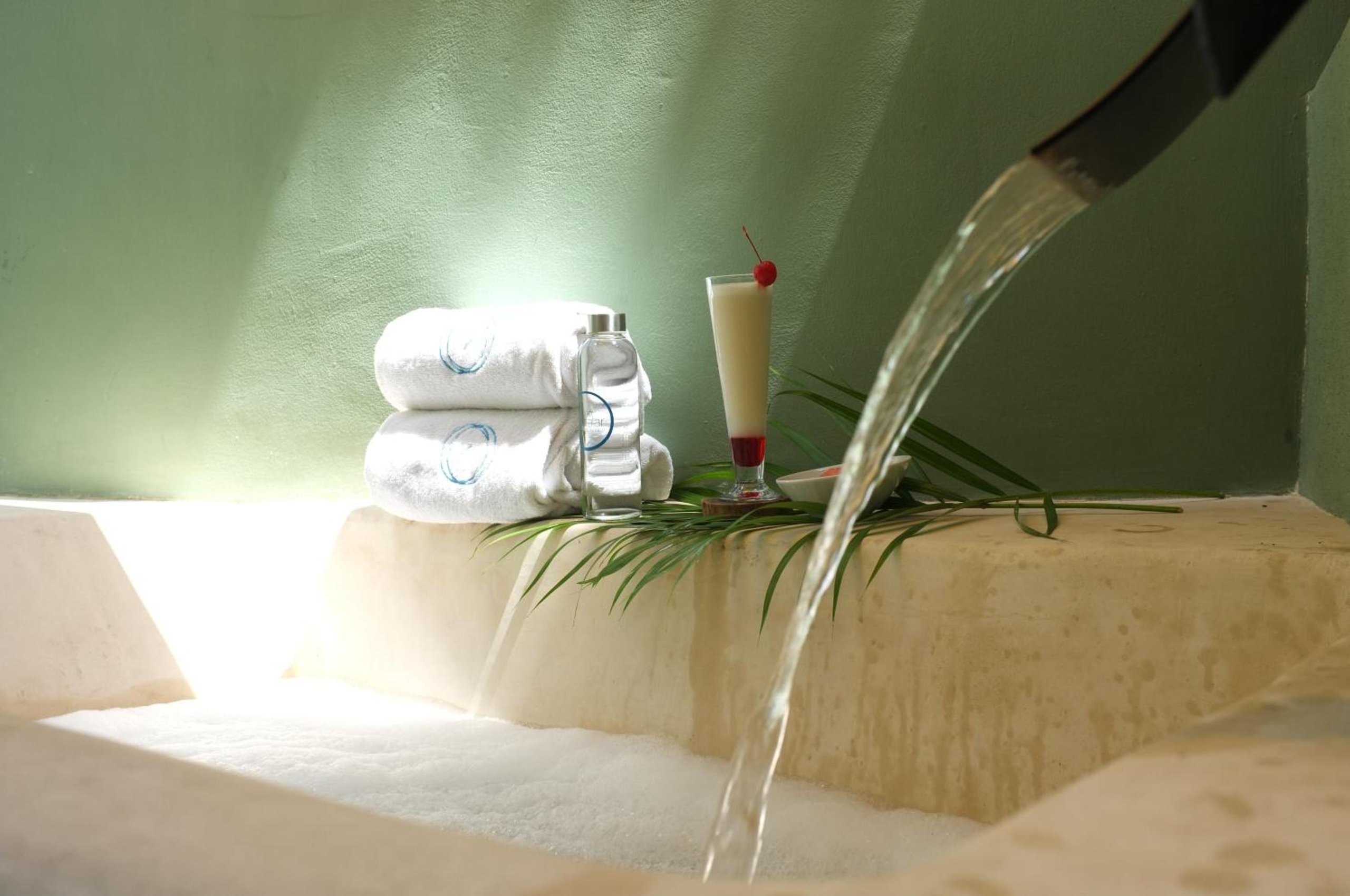 Habitación Doble Deluxe con Baño — 2