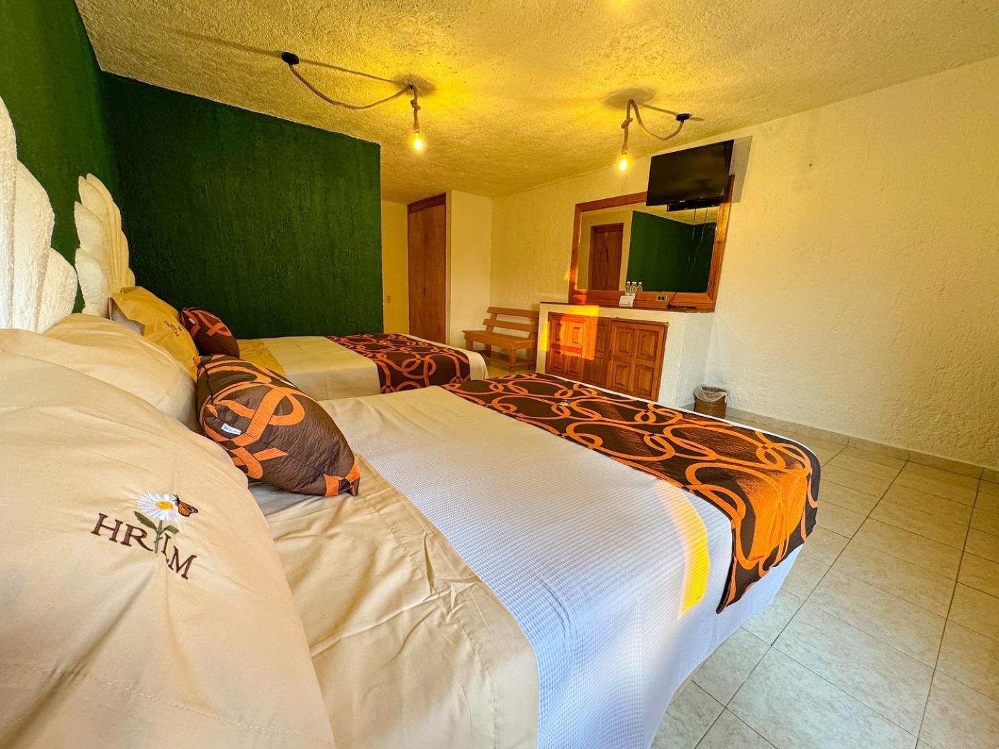 Habitación Doble con Dos Camas Dobles