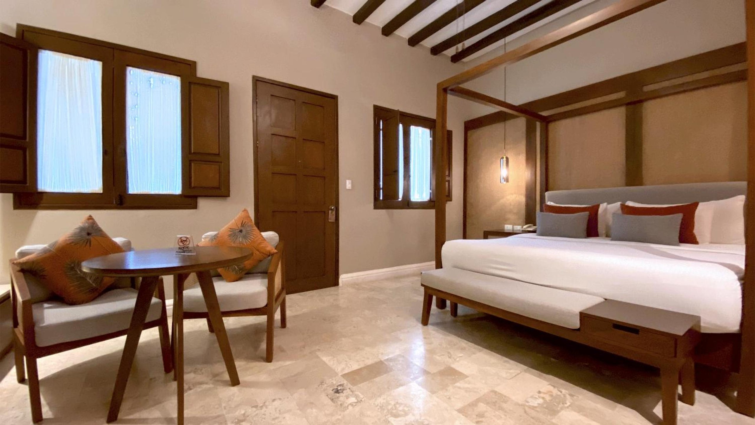 Habitación Queen con vista a la piscina — 2