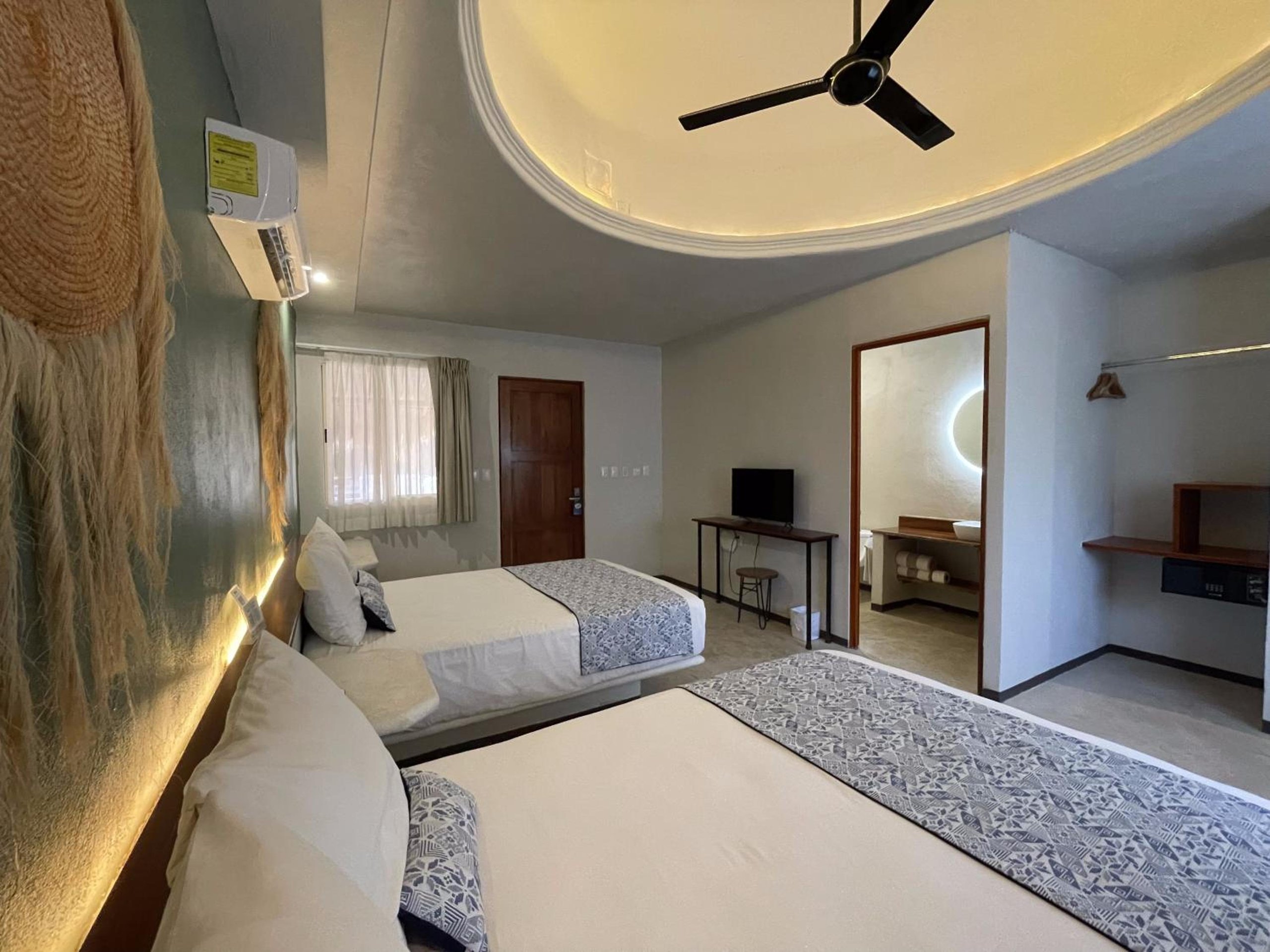 Habitación Estándar con Dos Camas Individuales — 4