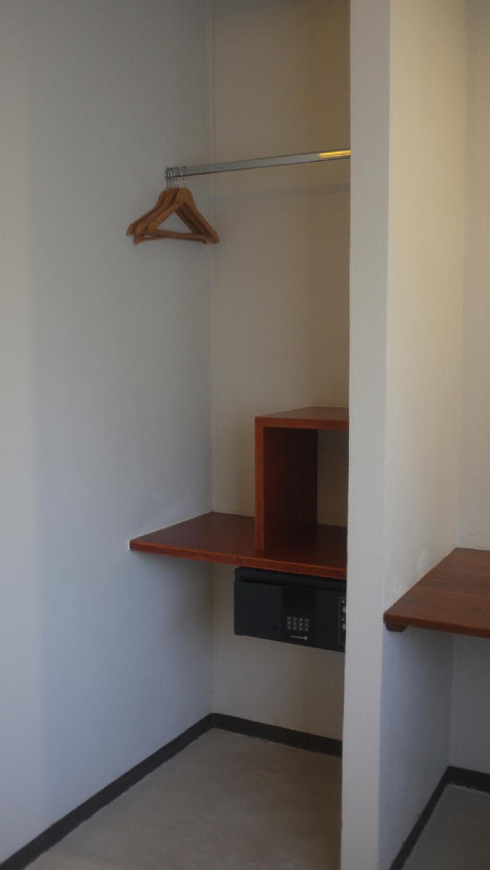Habitación Estándar con Dos Camas Individuales — 2