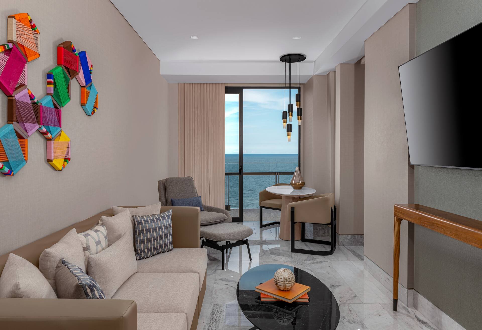 Ocean Front Suite con cama King — 2