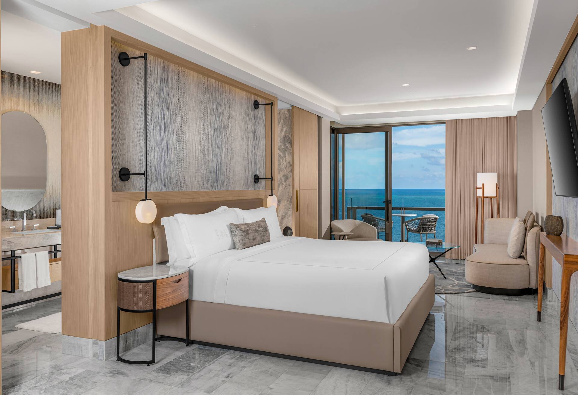 Deluxe Ocean Front Suite con cama King — 2
