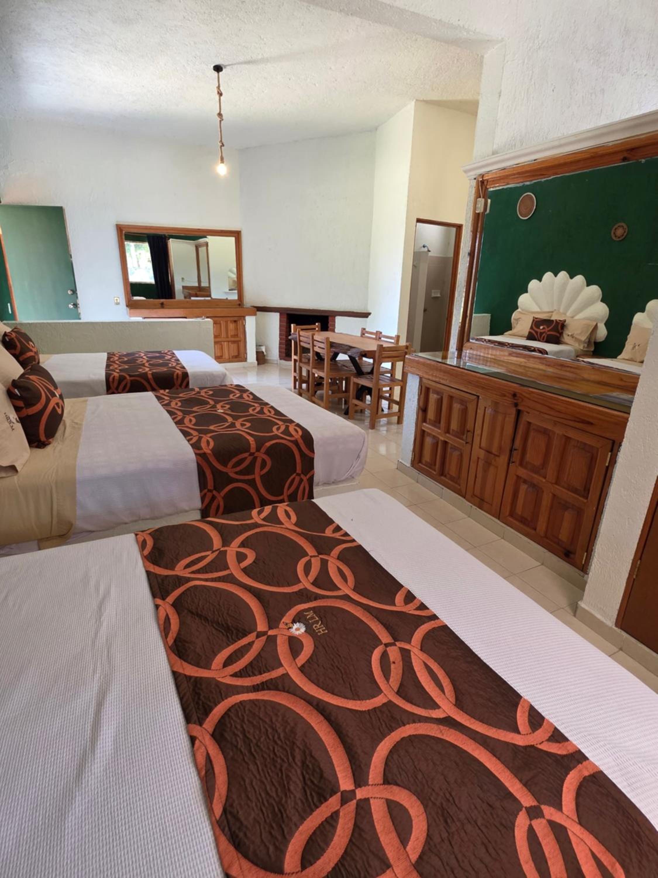 Habitación Cuádruple Clásica — 5