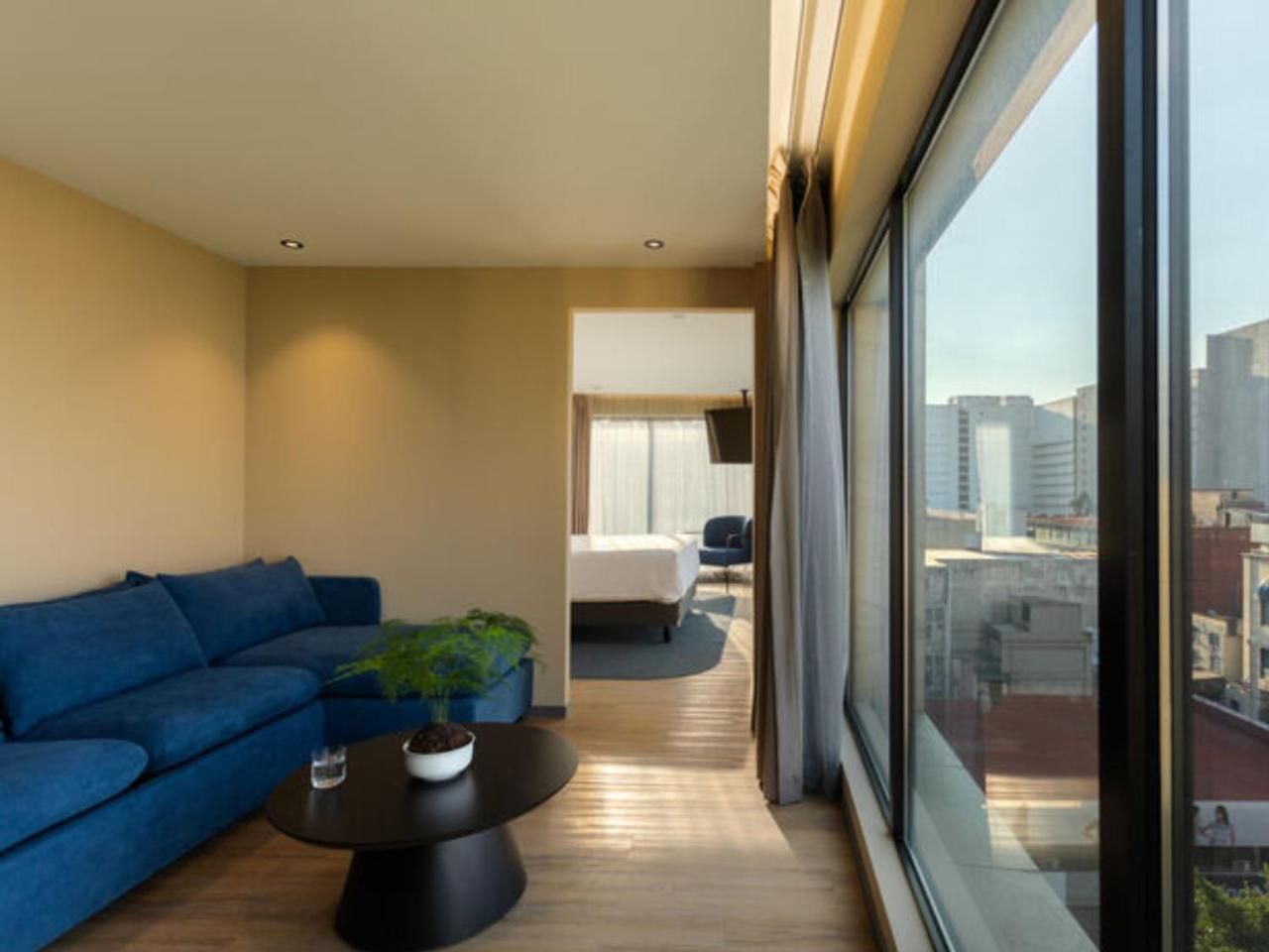 Executive Suite One King — 5