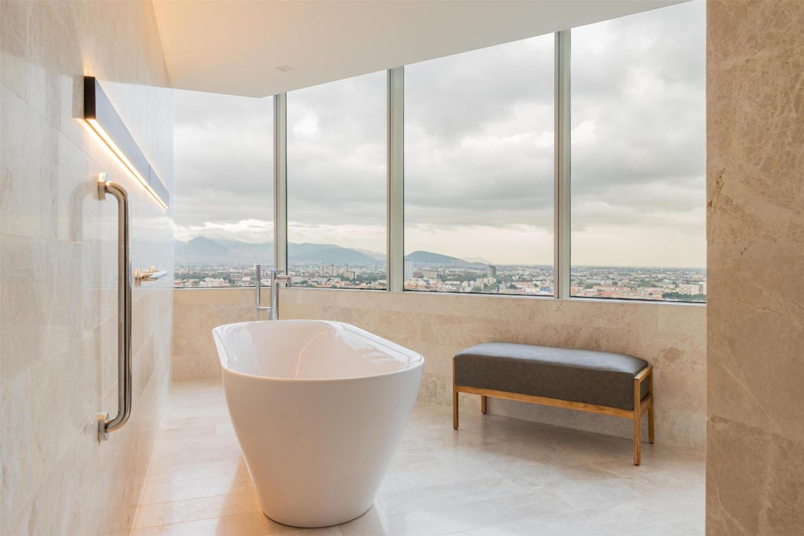 Master King Suite con View — 3