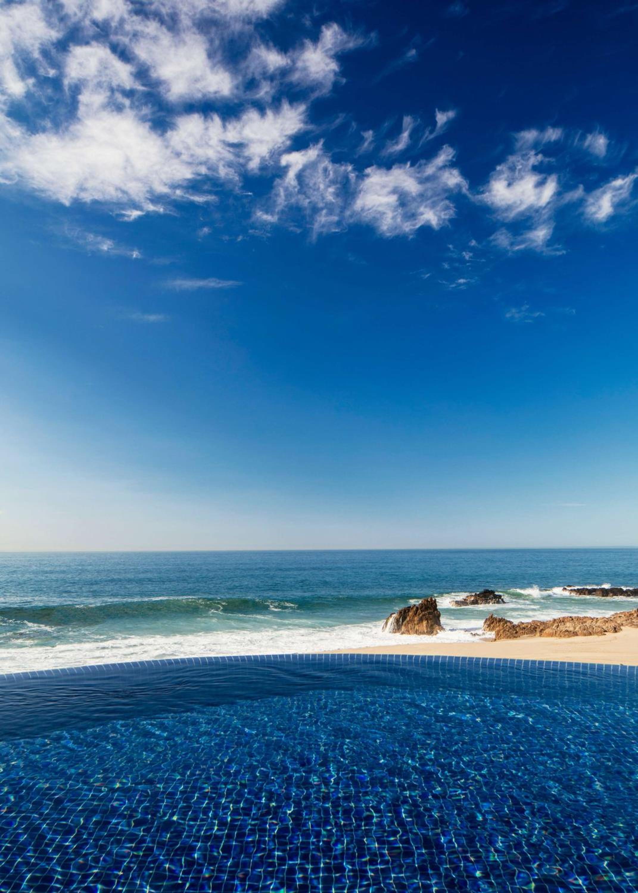 Premier Suite - Ocean Front, One Bedroom — 5