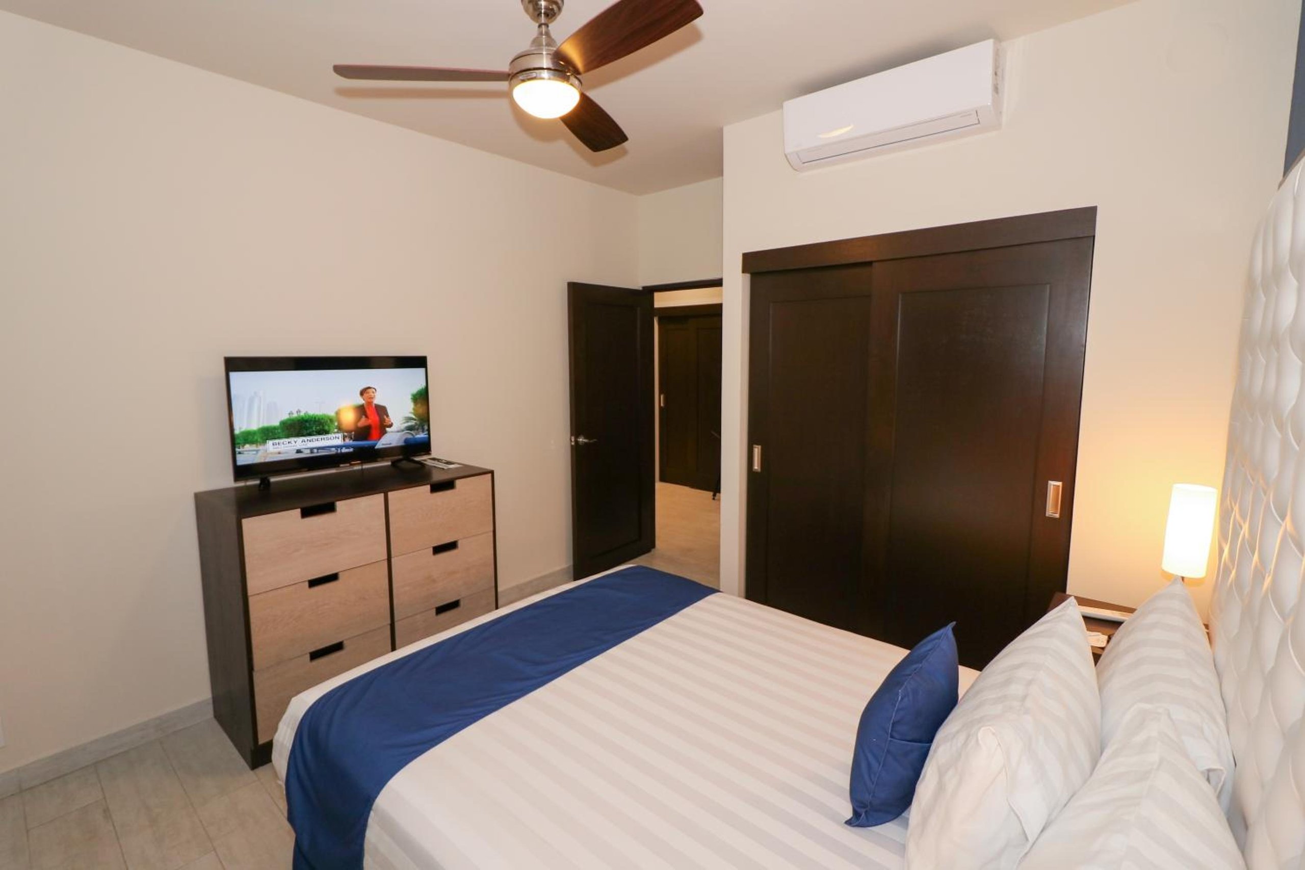 Suite de una habitación — 5