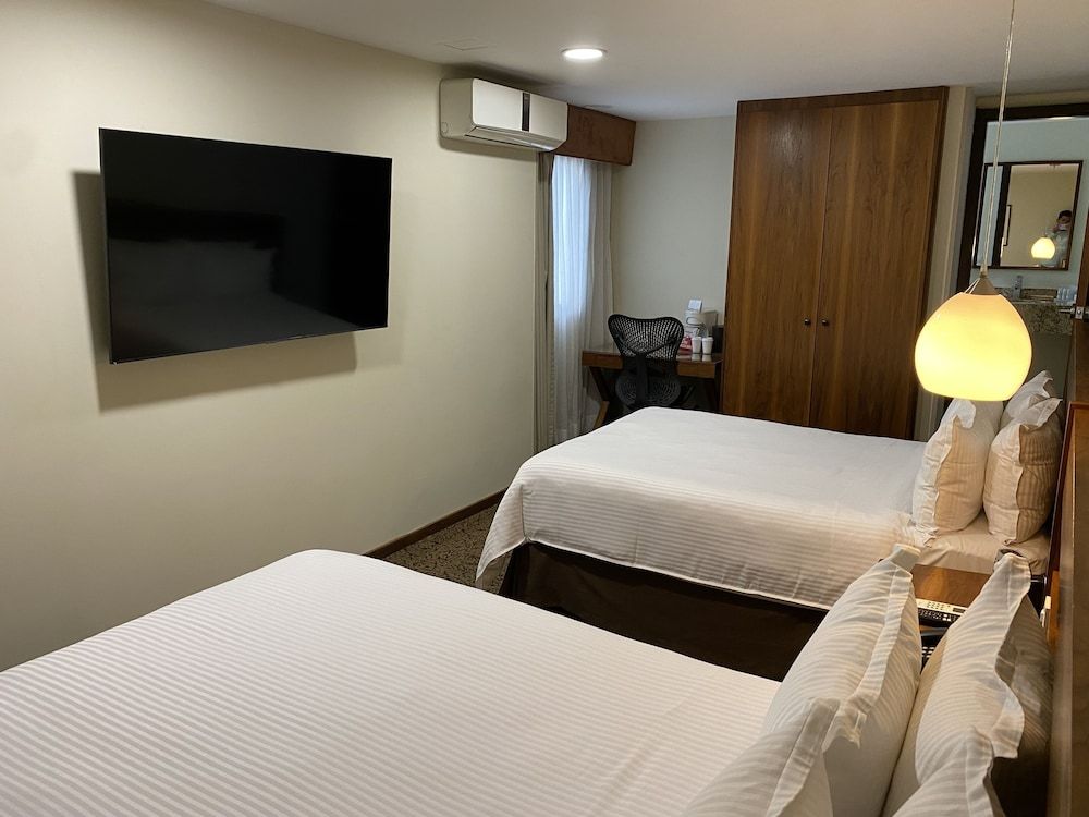 Habitación Básica, 2 Camas Dobles