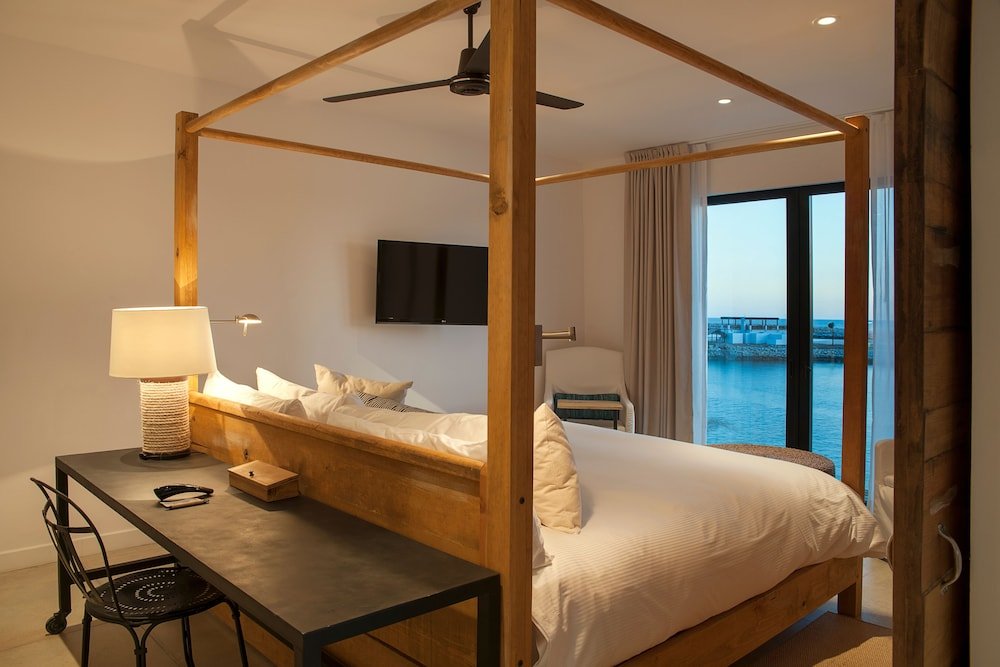 Habitación con balcón y vista al océano, cama King — 2