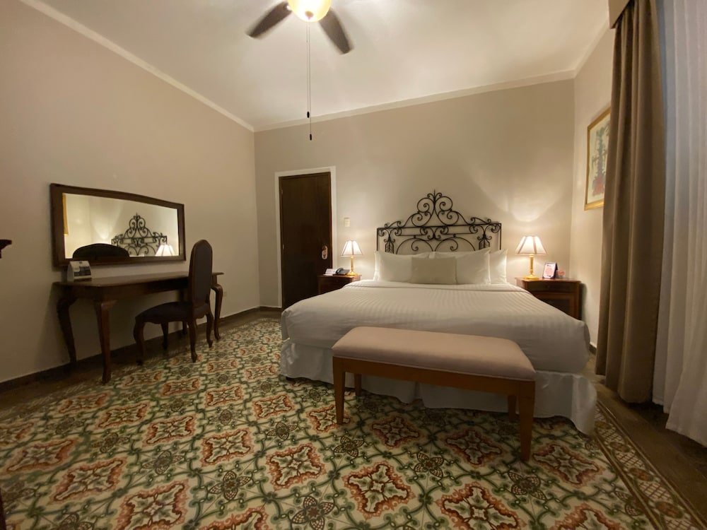 Standard Habitación Doble, 1 cama King