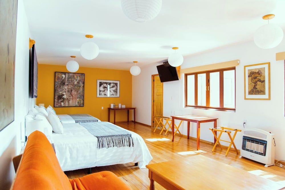 Deluxe Suite, Multiple Beds