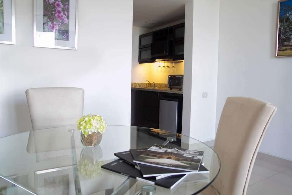 Premium Suite, 1 recámara, Kitchenette, vista al jardín — 3